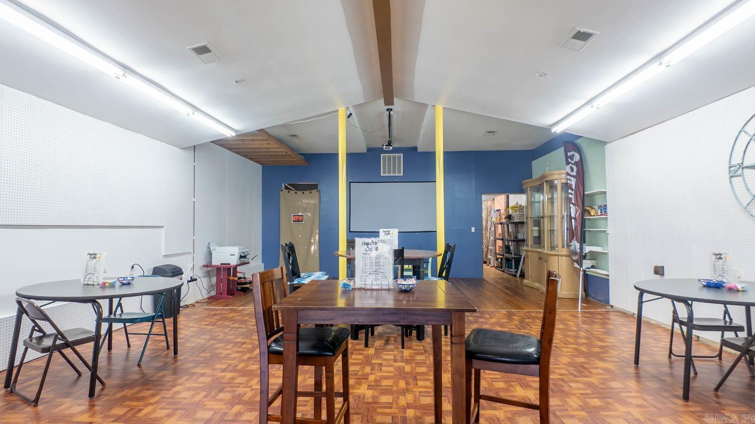 Photo 32 - Commercial / Industrial for sale – 385  Main Street   Mammoth Spring, AR