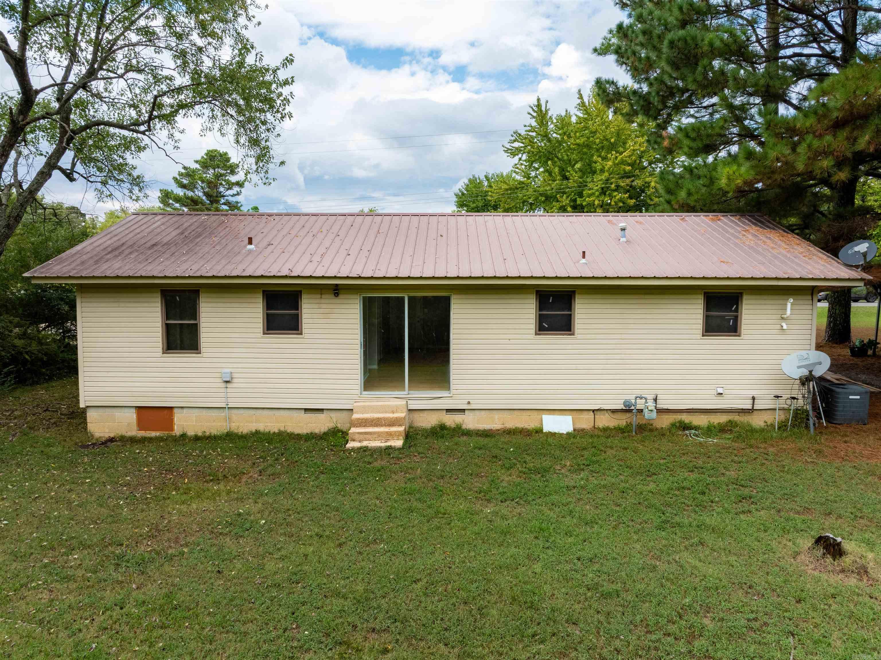 Photo 17 - Residential for sale – 439  Johnson St   Cave City, AR