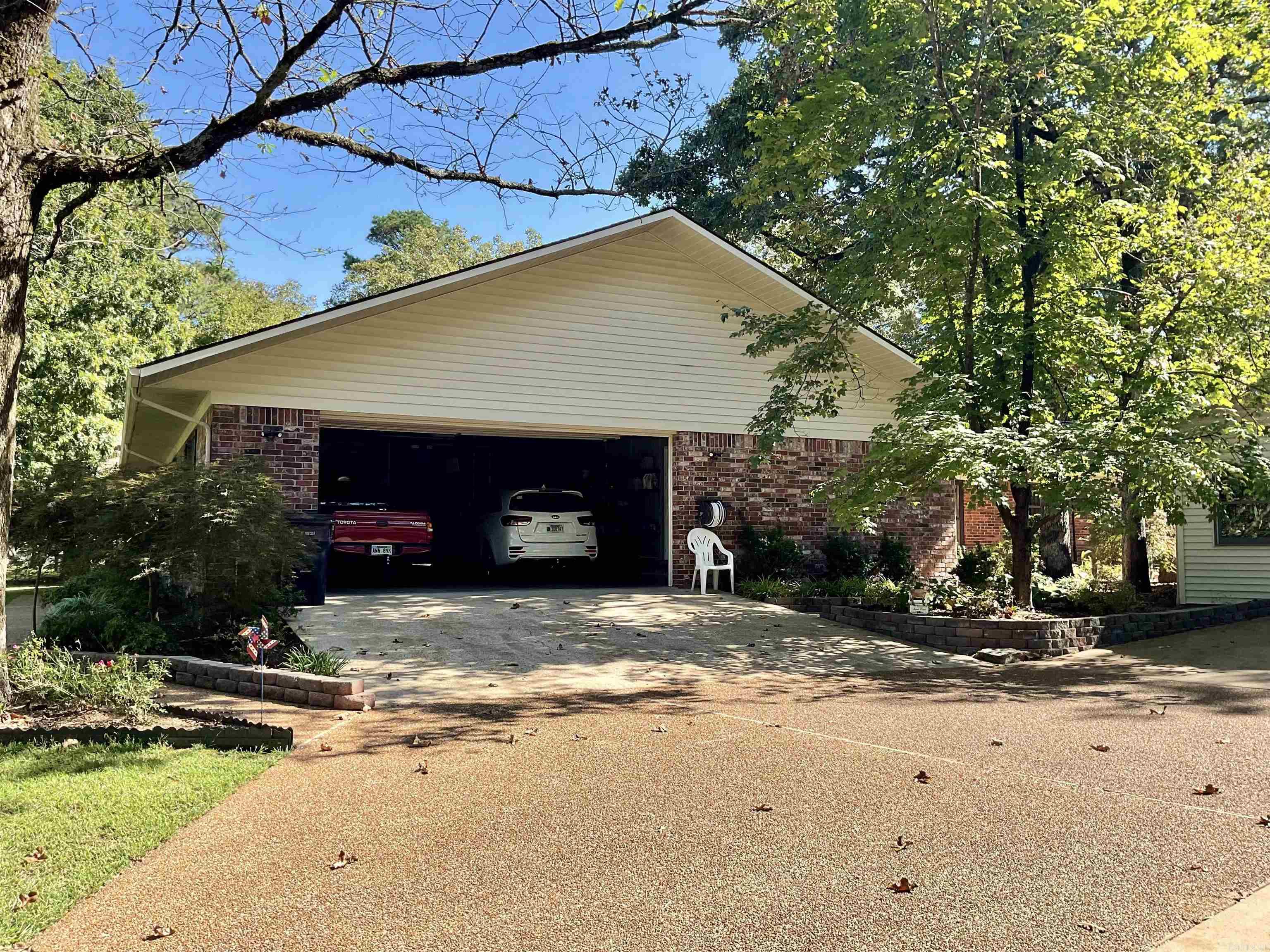 Photo 6 - Residential for sale – 18  Southridge   Batesville, AR