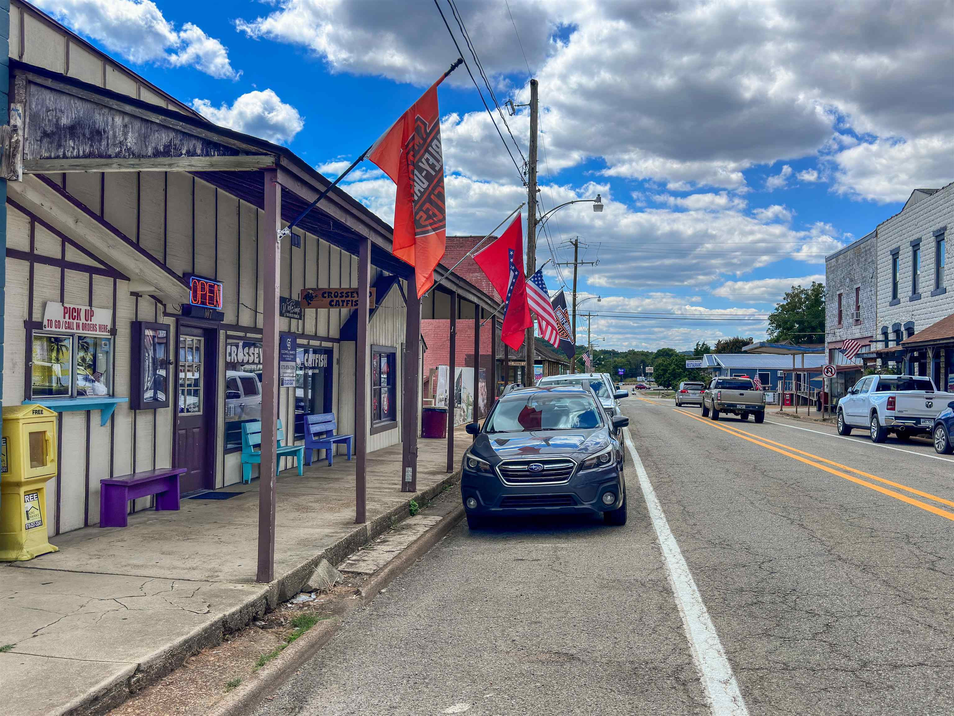 Photo 3 - Commercial / Industrial for sale – 107 E Main   Hardy, AR