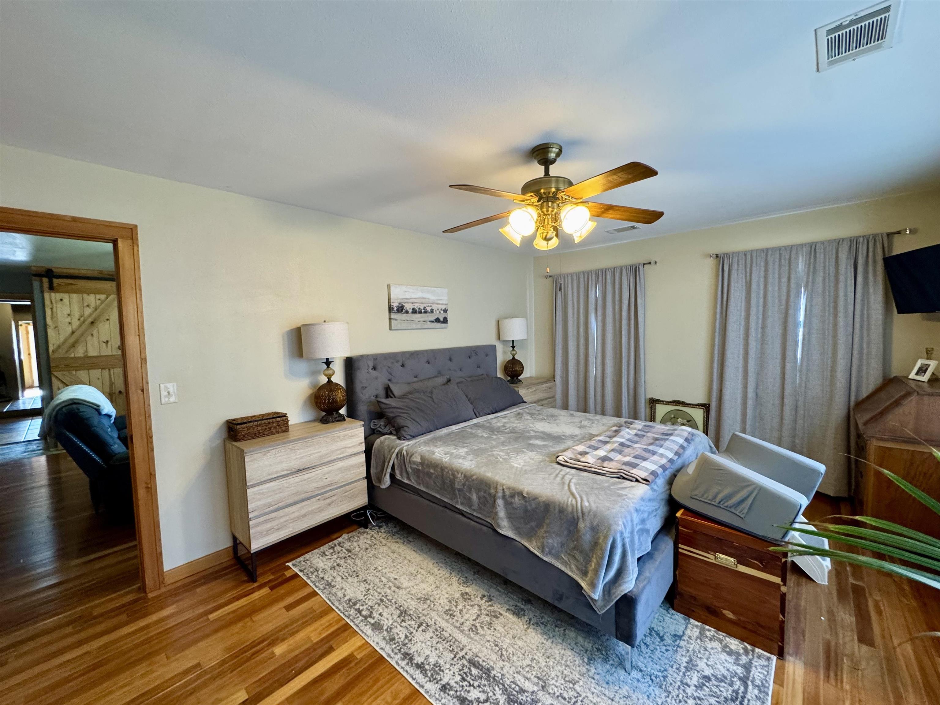 Photo 12 - Residential for sale – 214  McVey Street   Calico Rock, AR