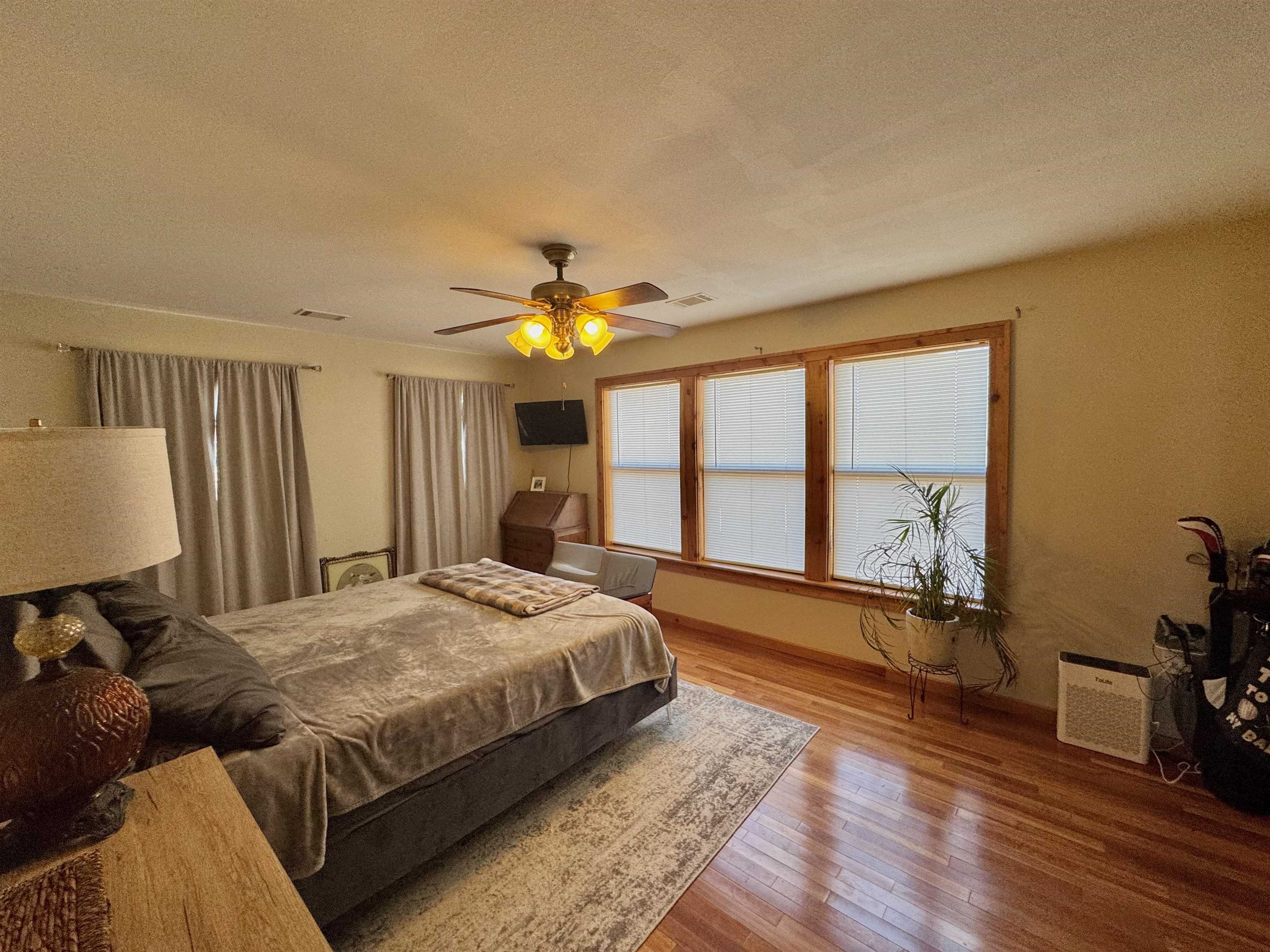 Photo 13 - Residential for sale – 214  McVey Street   Calico Rock, AR