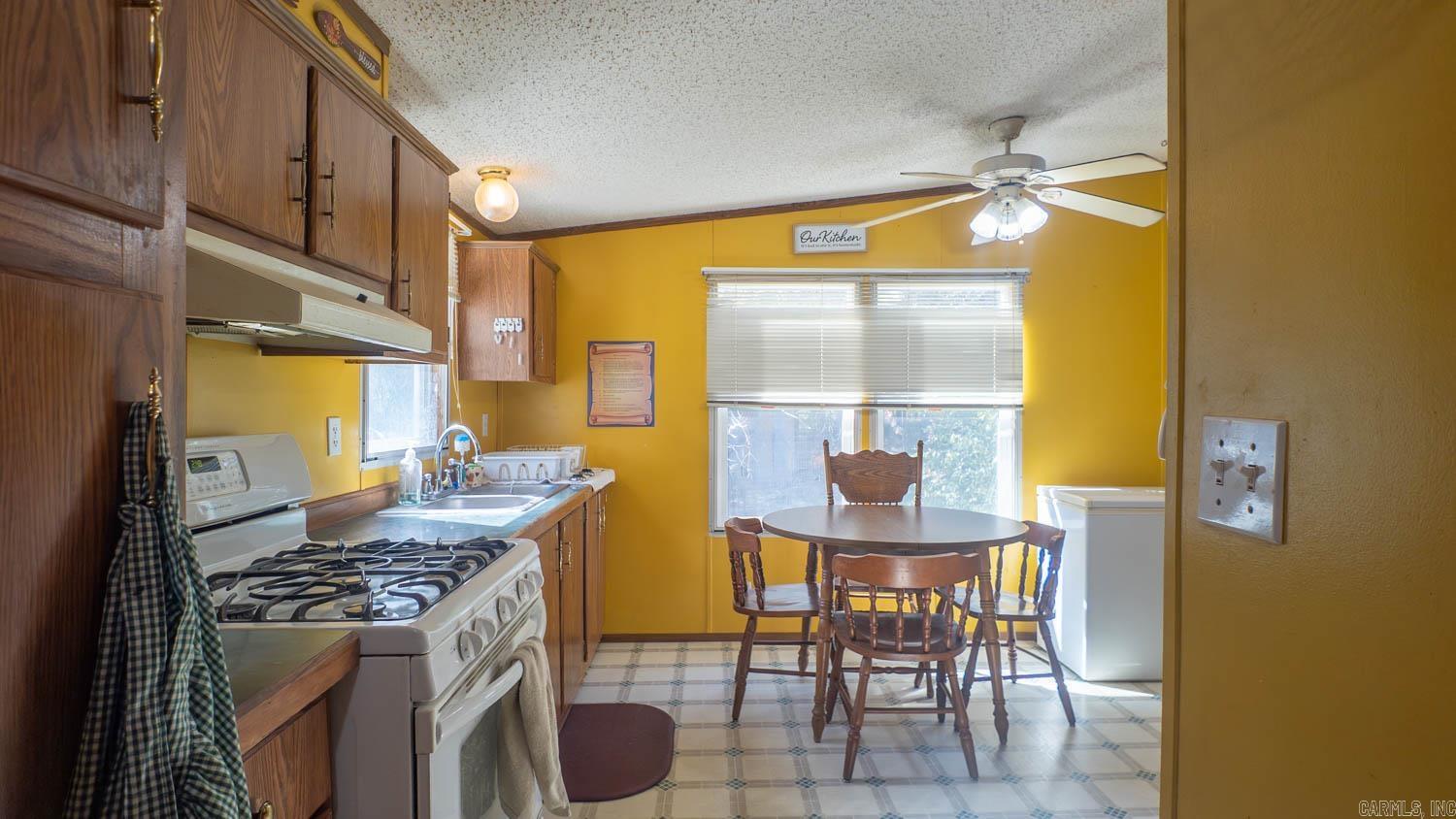 Photo 12 - Residential for sale – 167 & 185  Timber Valley Road   Mammoth Spring, AR