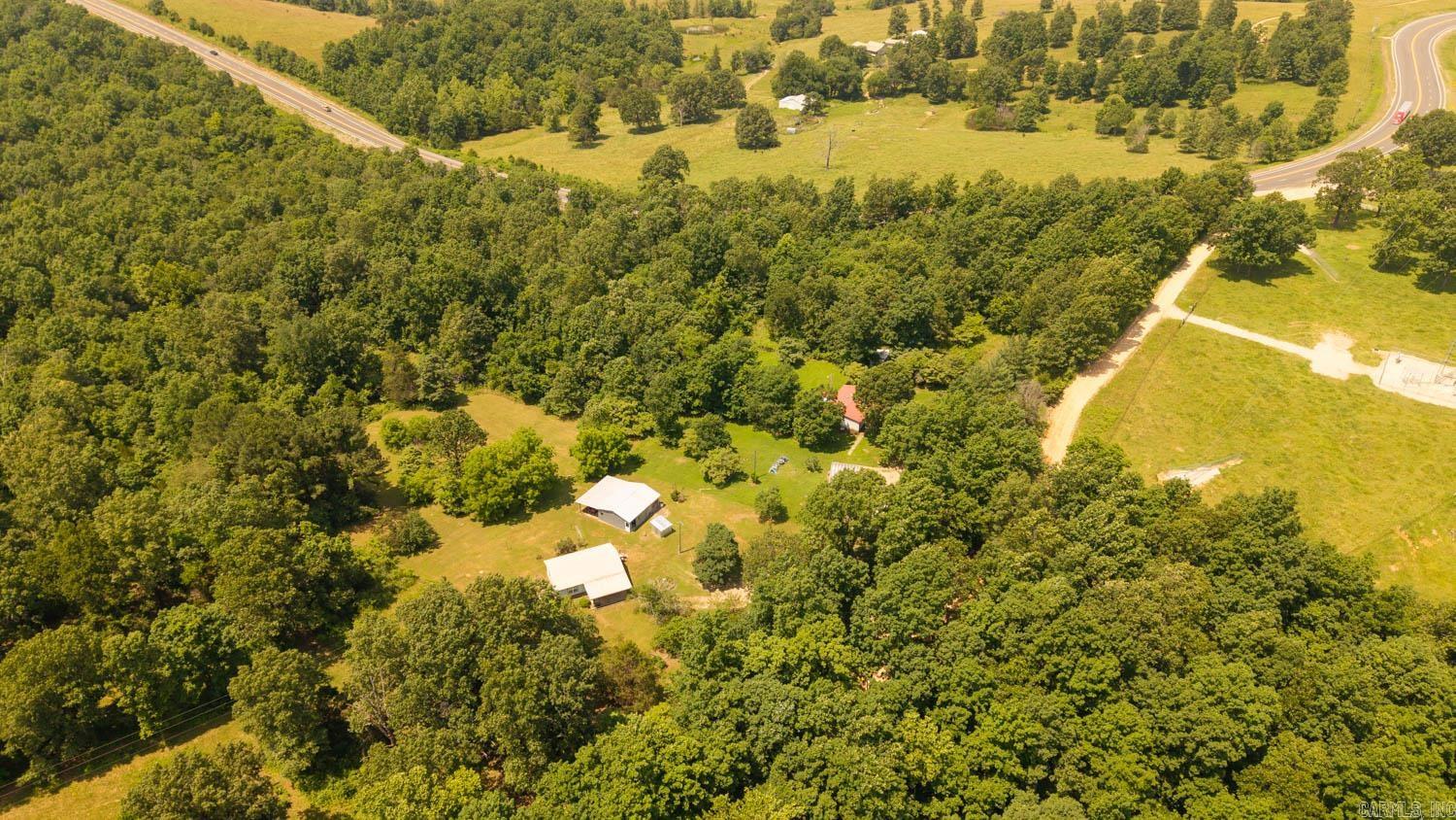 Photo 2 - Residential for sale – 185  Timber Valley Road   Mammoth Spring, AR