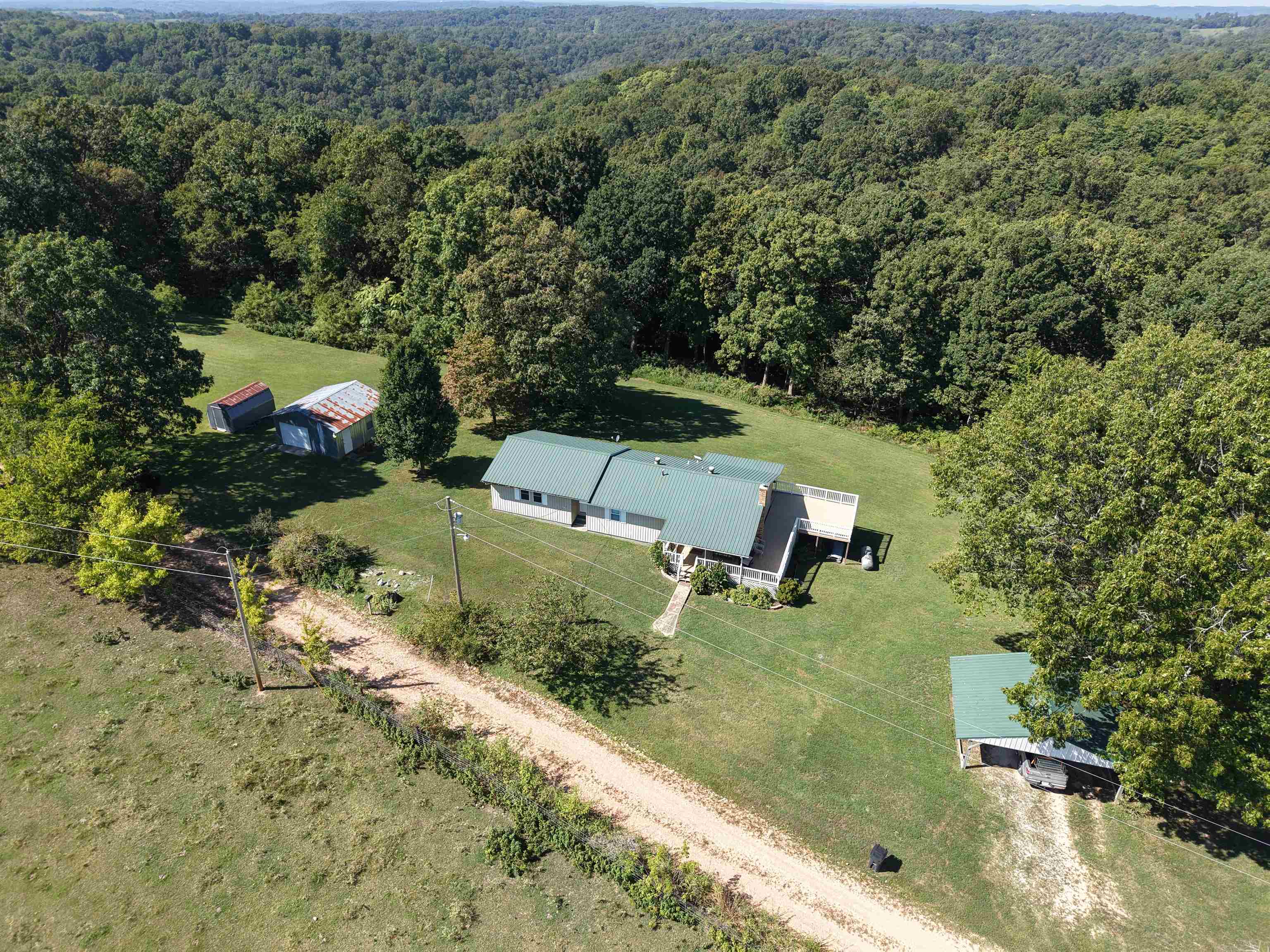 Photo 5 - Residential for sale – 350  Love Hollow   Mount Pleasant, AR