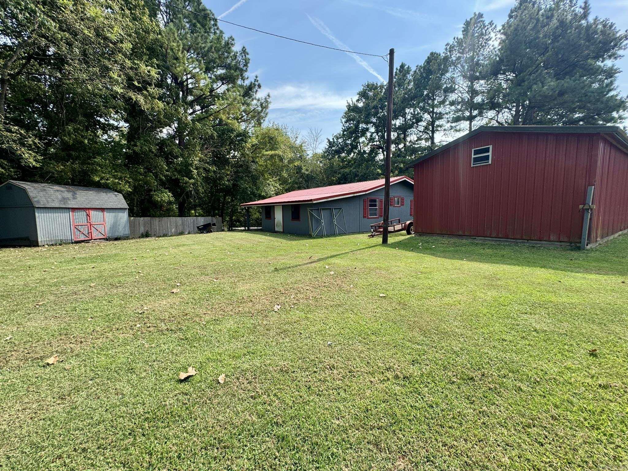Photo 33 - Residential for sale – 858 N Riverview   Mountain View, AR