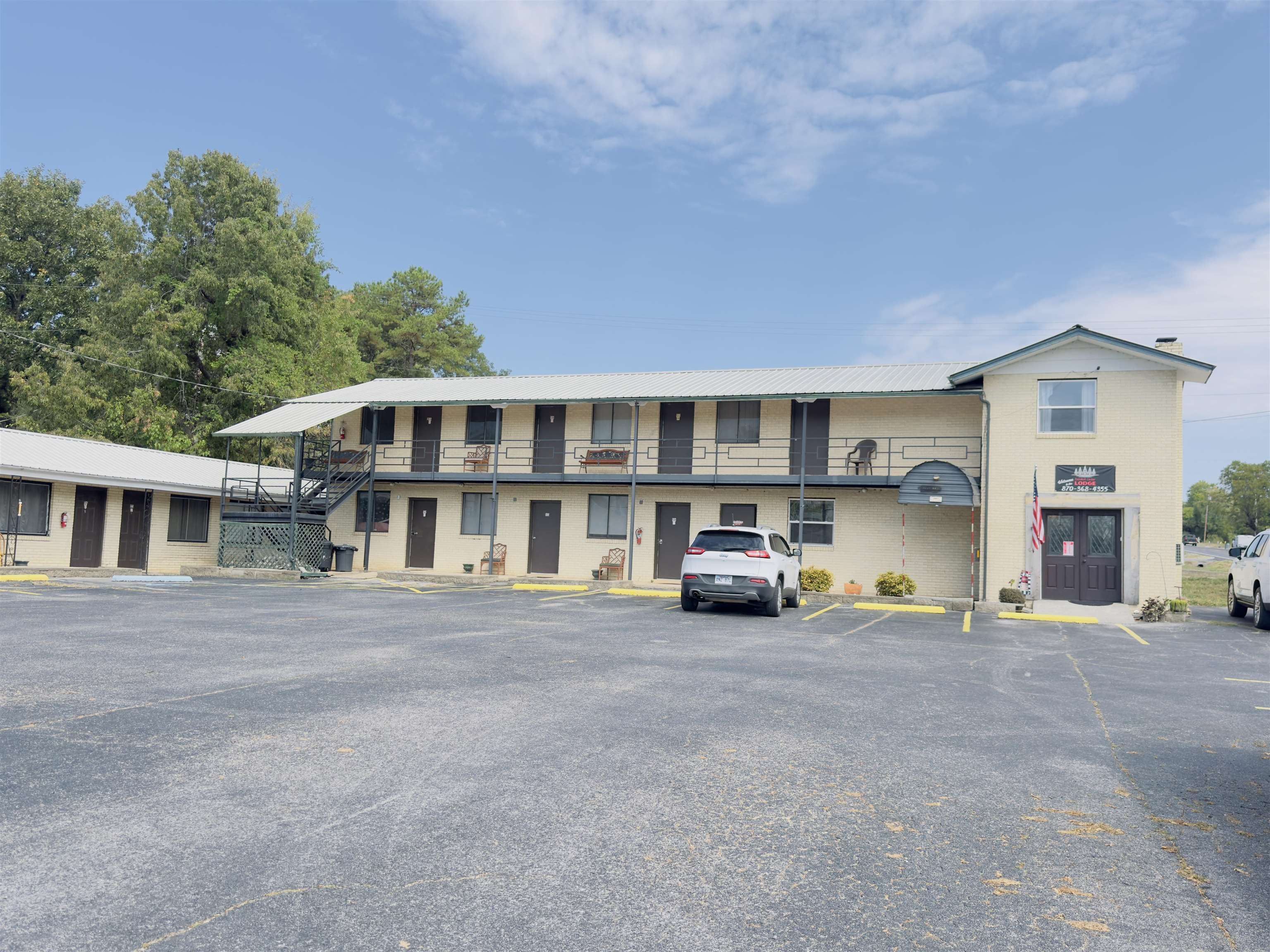 Photo 3 - Commercial / Industrial for sale – 302 N Main   Melbourne, AR