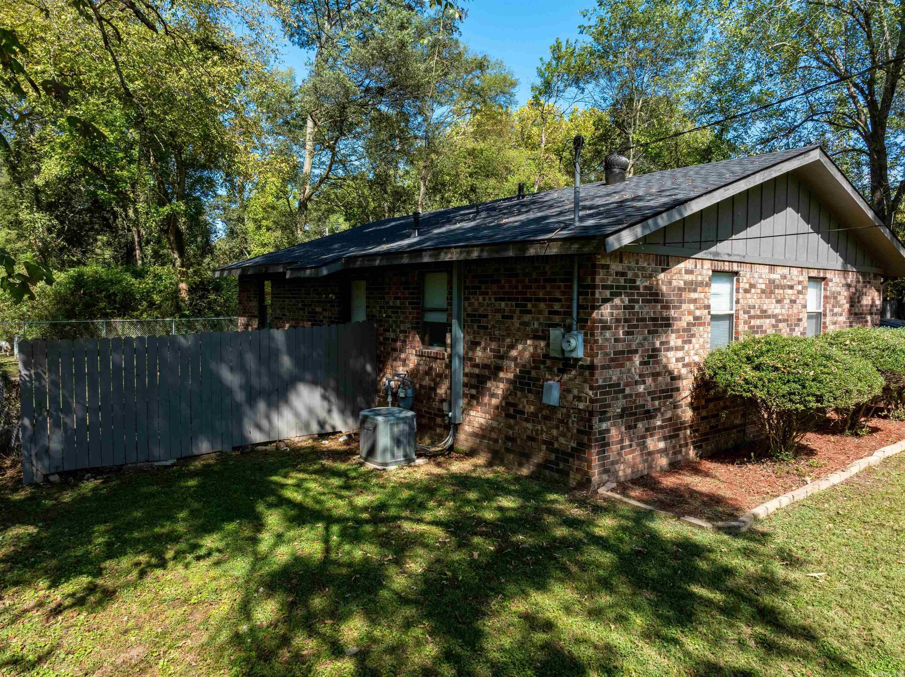 Photo 21 - Residential for sale – 480  Hawkins   Batesville, AR