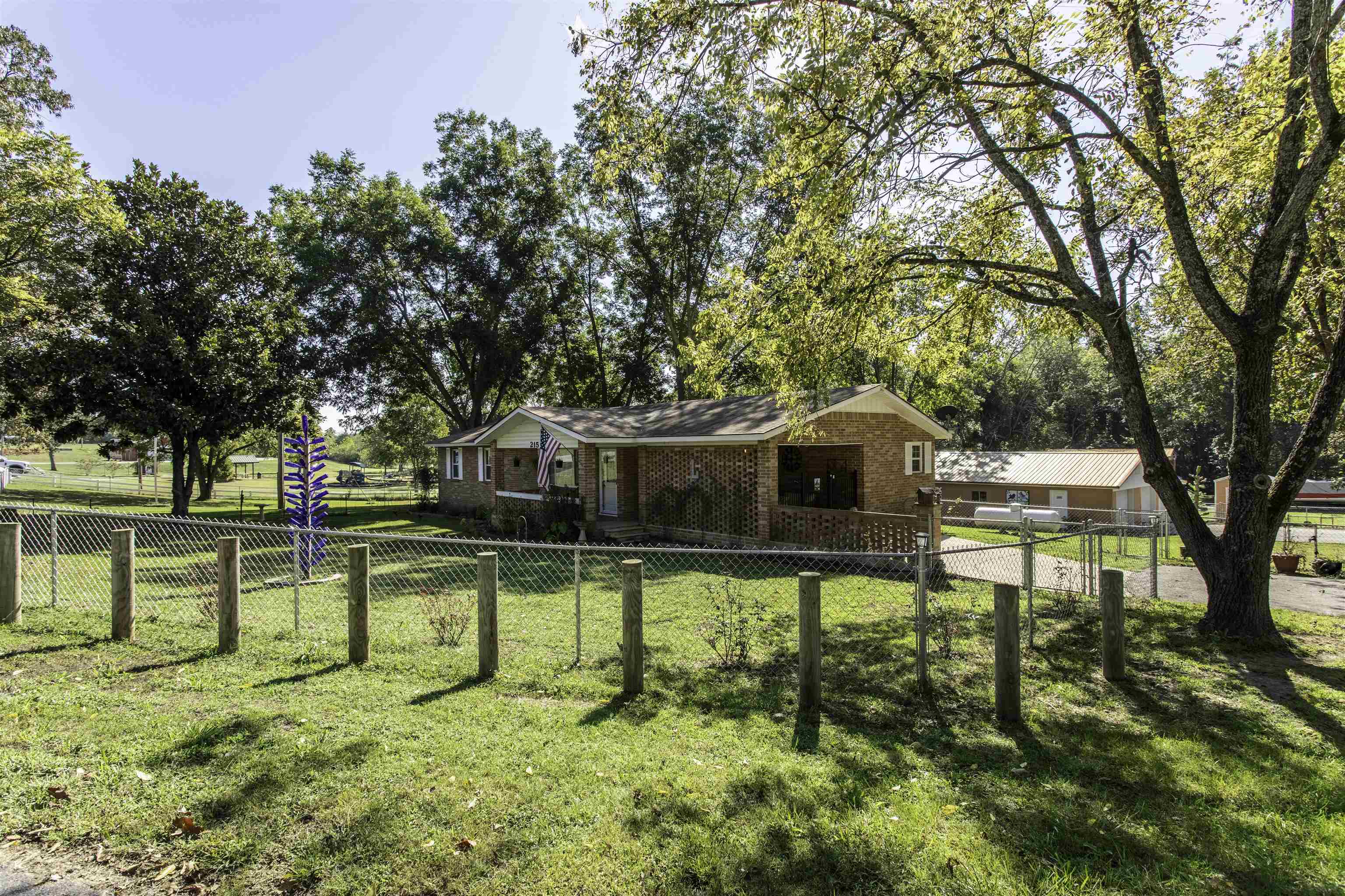Photo 41 - Residential for sale – 215 W Main   Evening Shade, AR