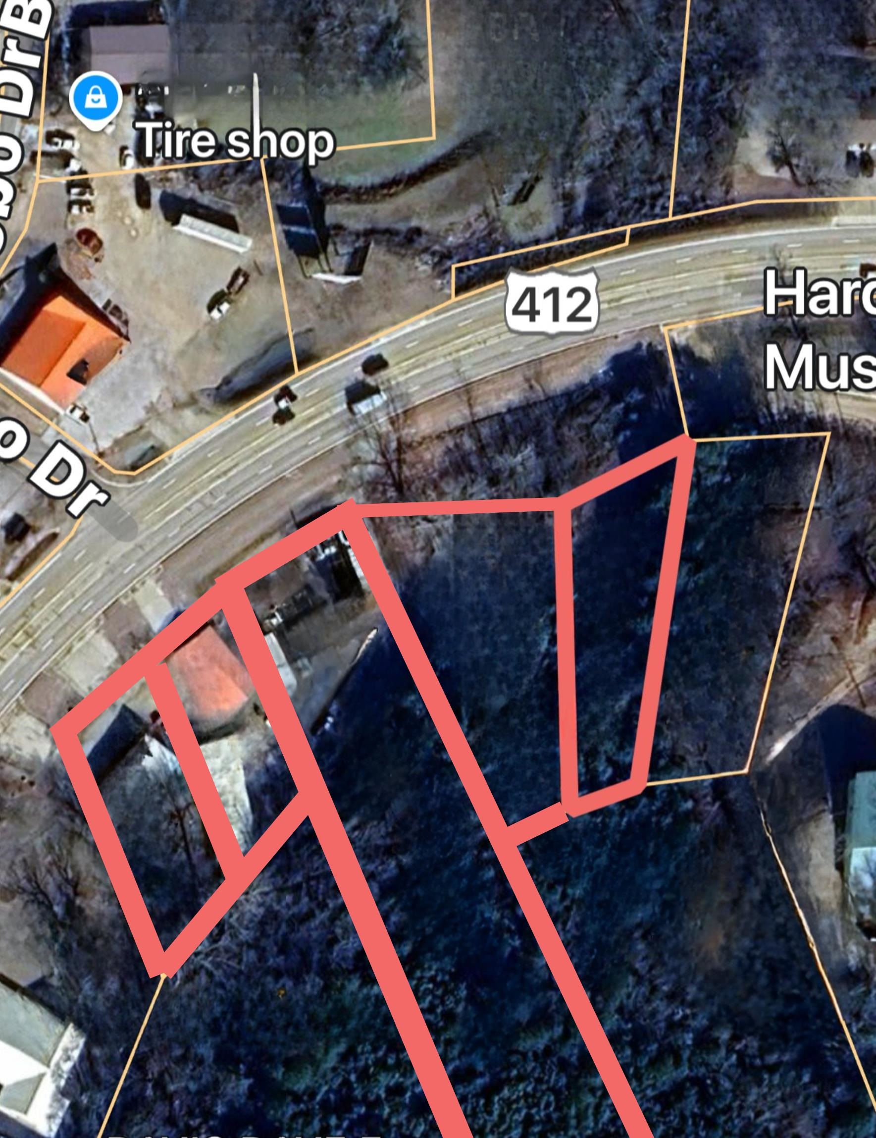 Photo 2 - Commercial / Industrial for sale – 3844-3868  Highway 62 412   Hardy, AR