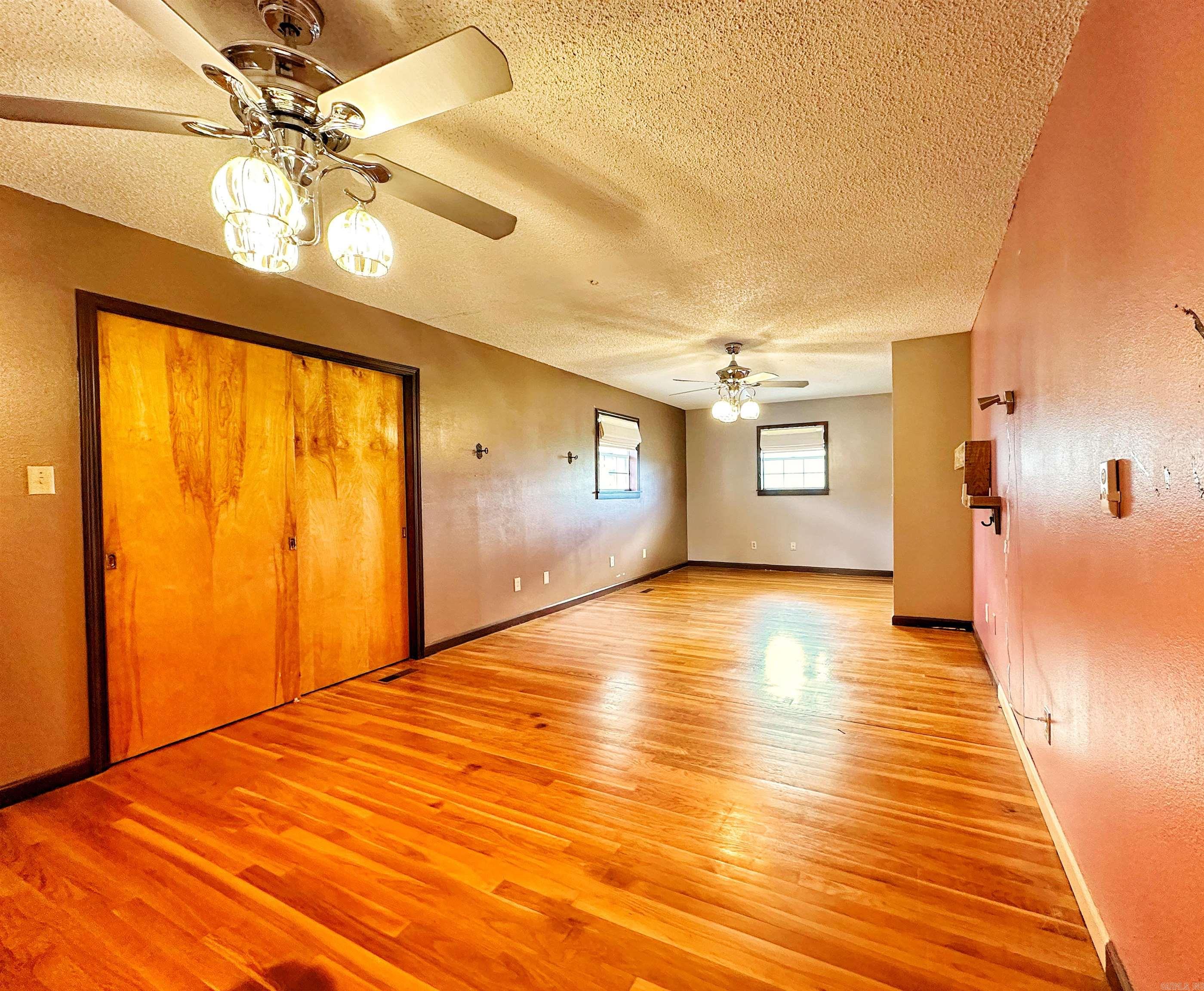 Photo 22 - Residential for sale – 40  Sutton   Batesville, AR