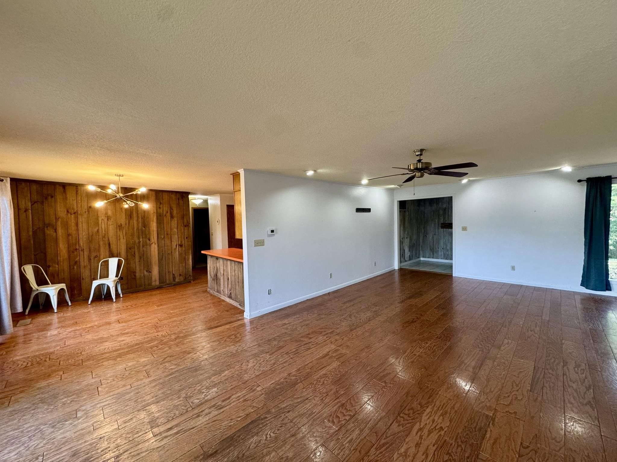 Photo 6 - Residential for sale – 275 S Spring Street   Melbourne, AR