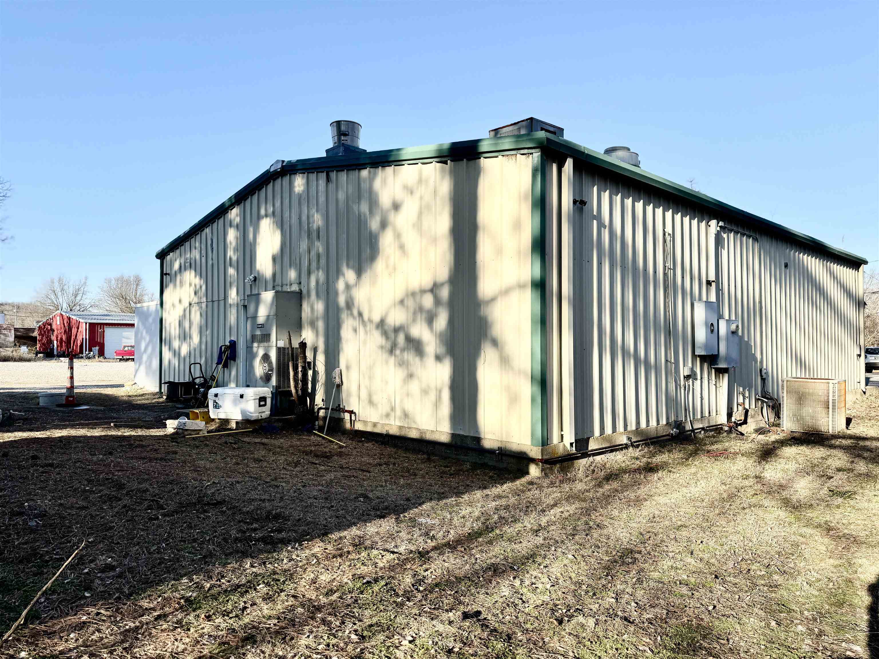 Photo 21 - Commercial / Industrial for sale – 52 S Main   Mount Pleasant, AR
