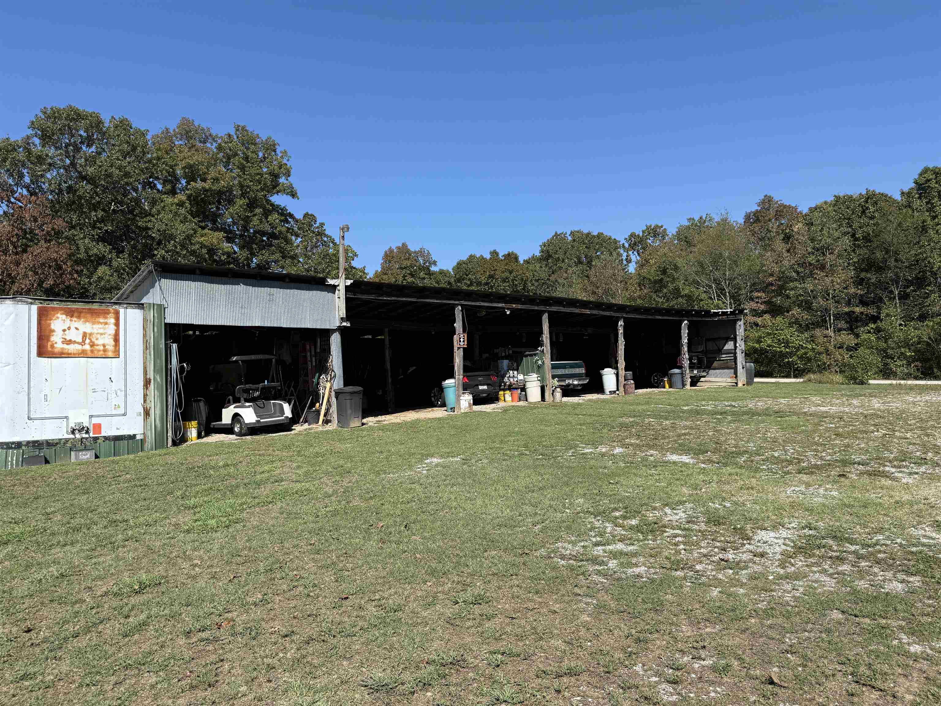 Photo 2 - Residential for sale – 217  Carpenter Road   Evening Shade, AR