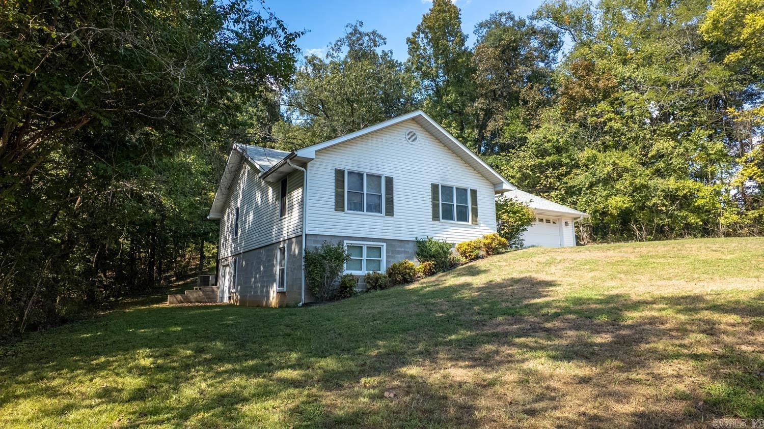 Photo 5 - Residential for sale – 73  Cherokee Road   Cherokee Village, AR