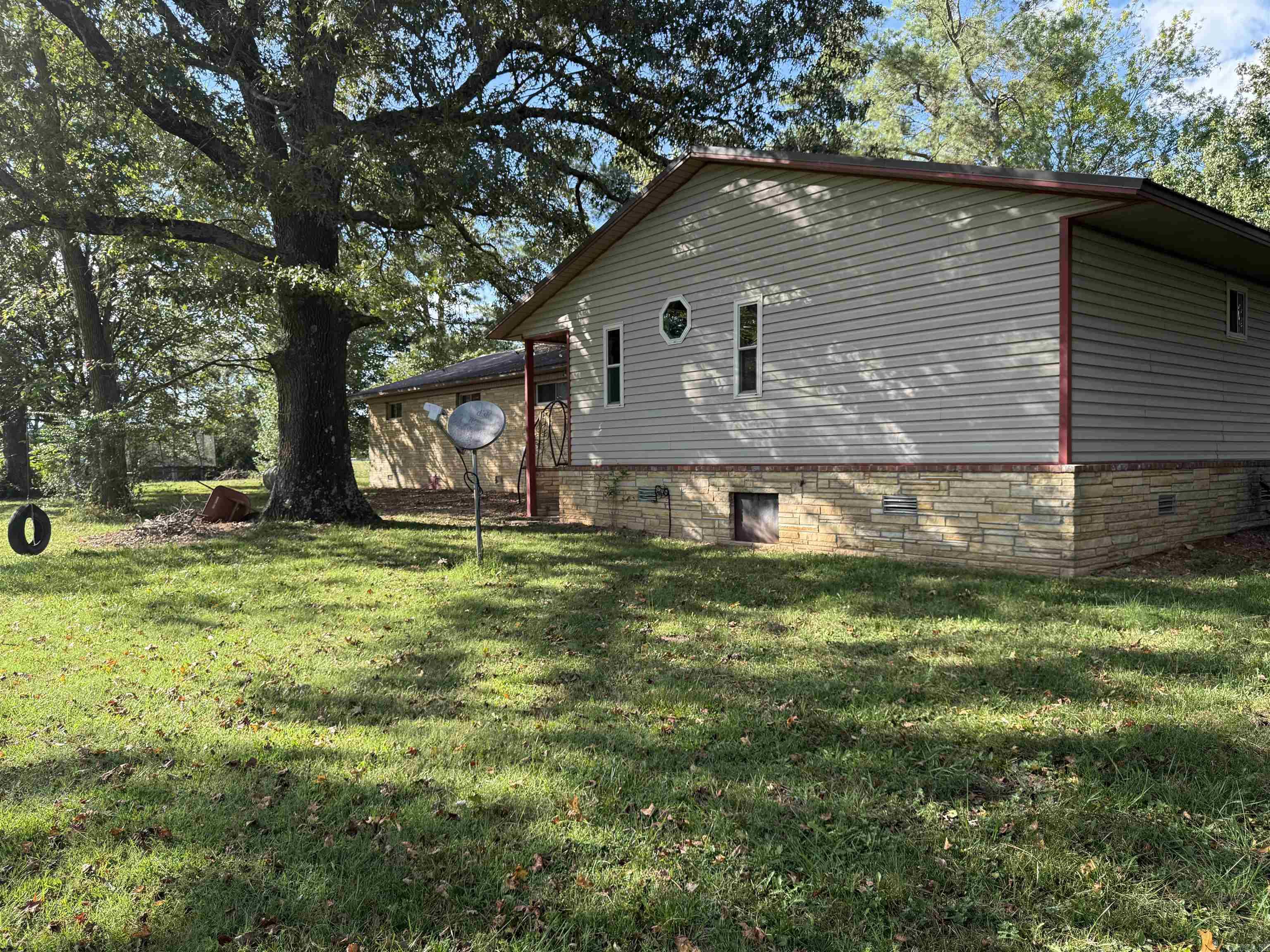 Photo 20 - Residential for sale – 3505  Floral   Floral, AR