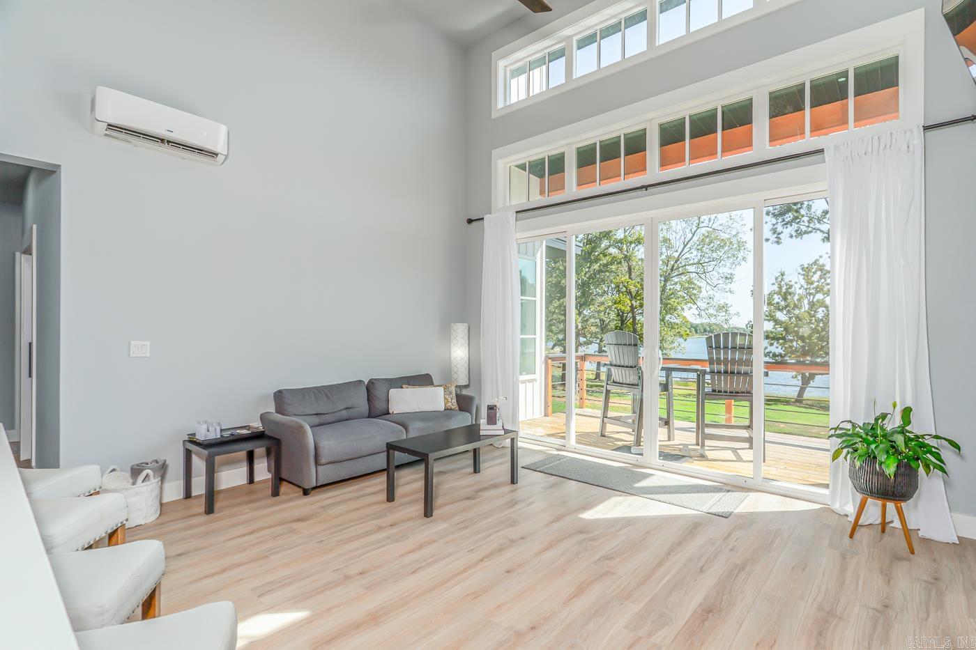 Photo 11 - Residential for sale – 101  Emerald Ln   Horseshoe Bend, AR