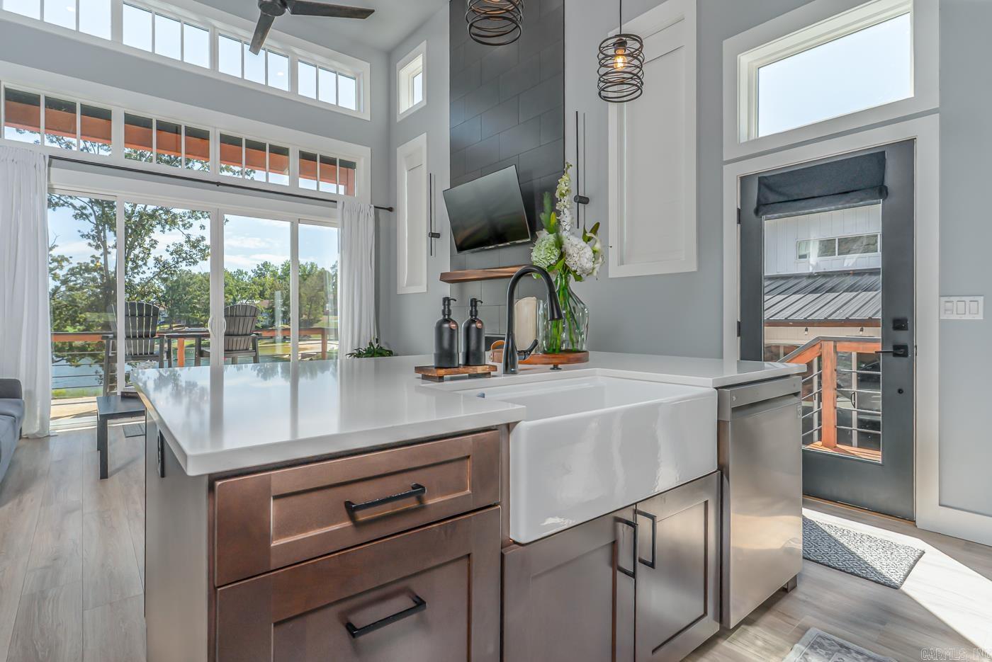 Photo 17 - Residential for sale – 101  Emerald Ln   Horseshoe Bend, AR