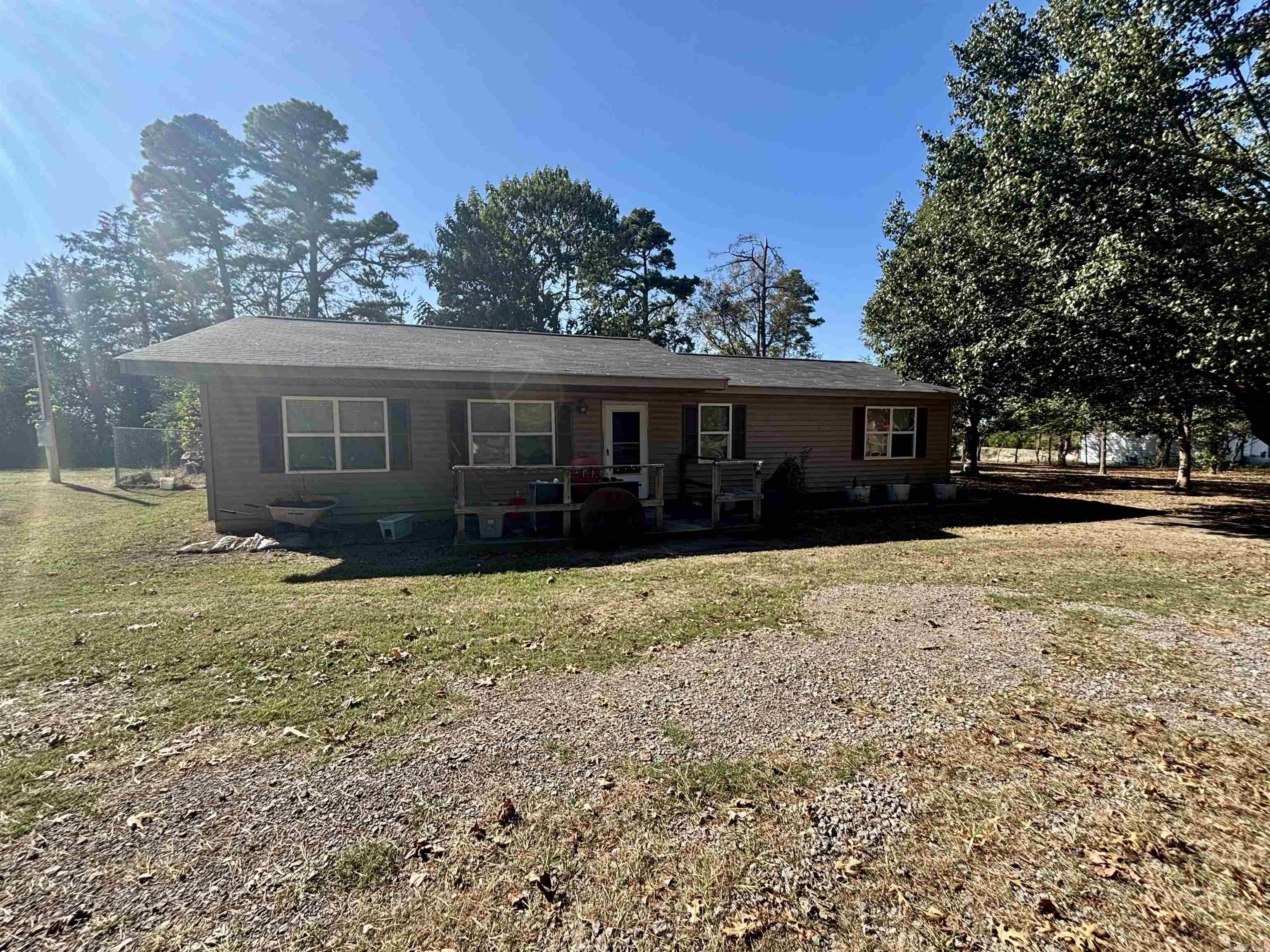 Photo 2 - Residential for sale – 102  Hankins   Pleasant Plains, AR