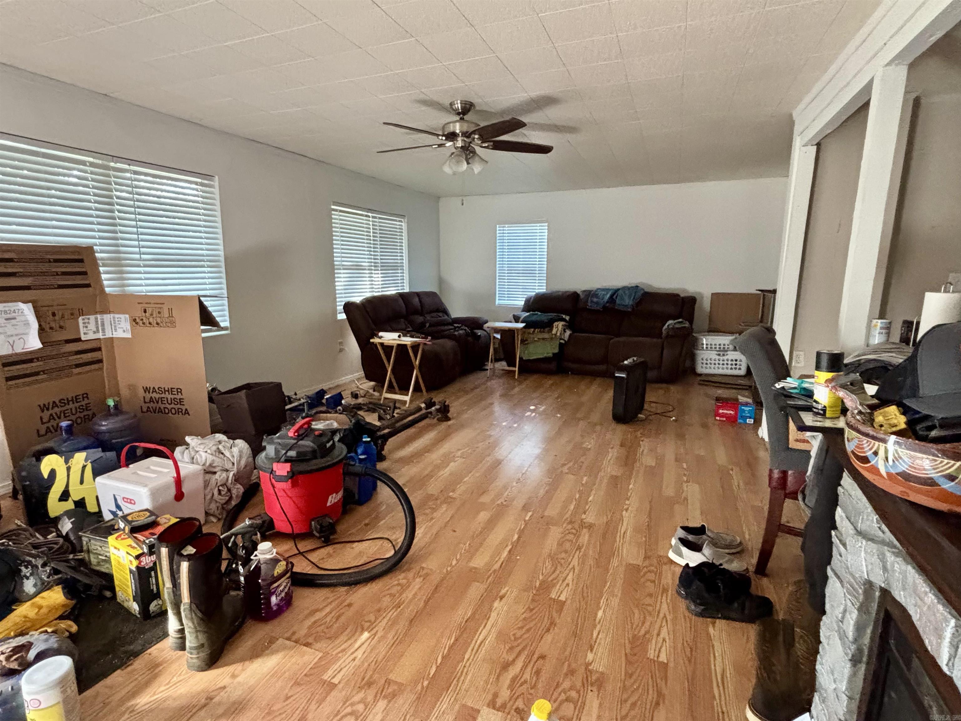 Photo 3 - Residential for sale – 102  Hankins   Pleasant Plains, AR