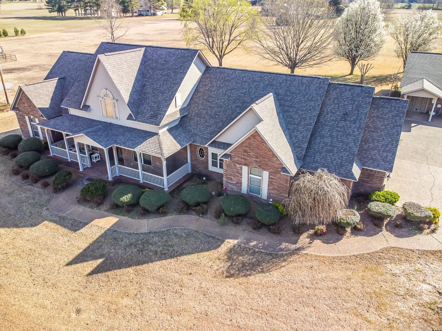 Photo 5 - Residential for sale – 1300 N Locust   Newark, AR