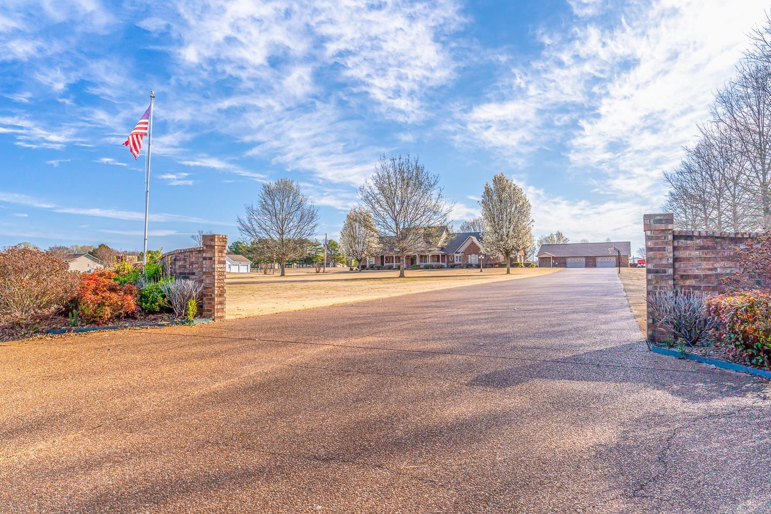 Photo 9 - Residential for sale – 1300 N Locust   Newark, AR