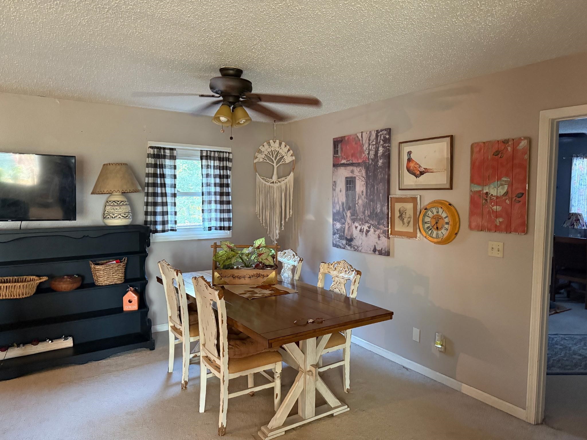 Photo 10 - Residential for sale – 6589  Mount Calm Rd   Gepp, AR