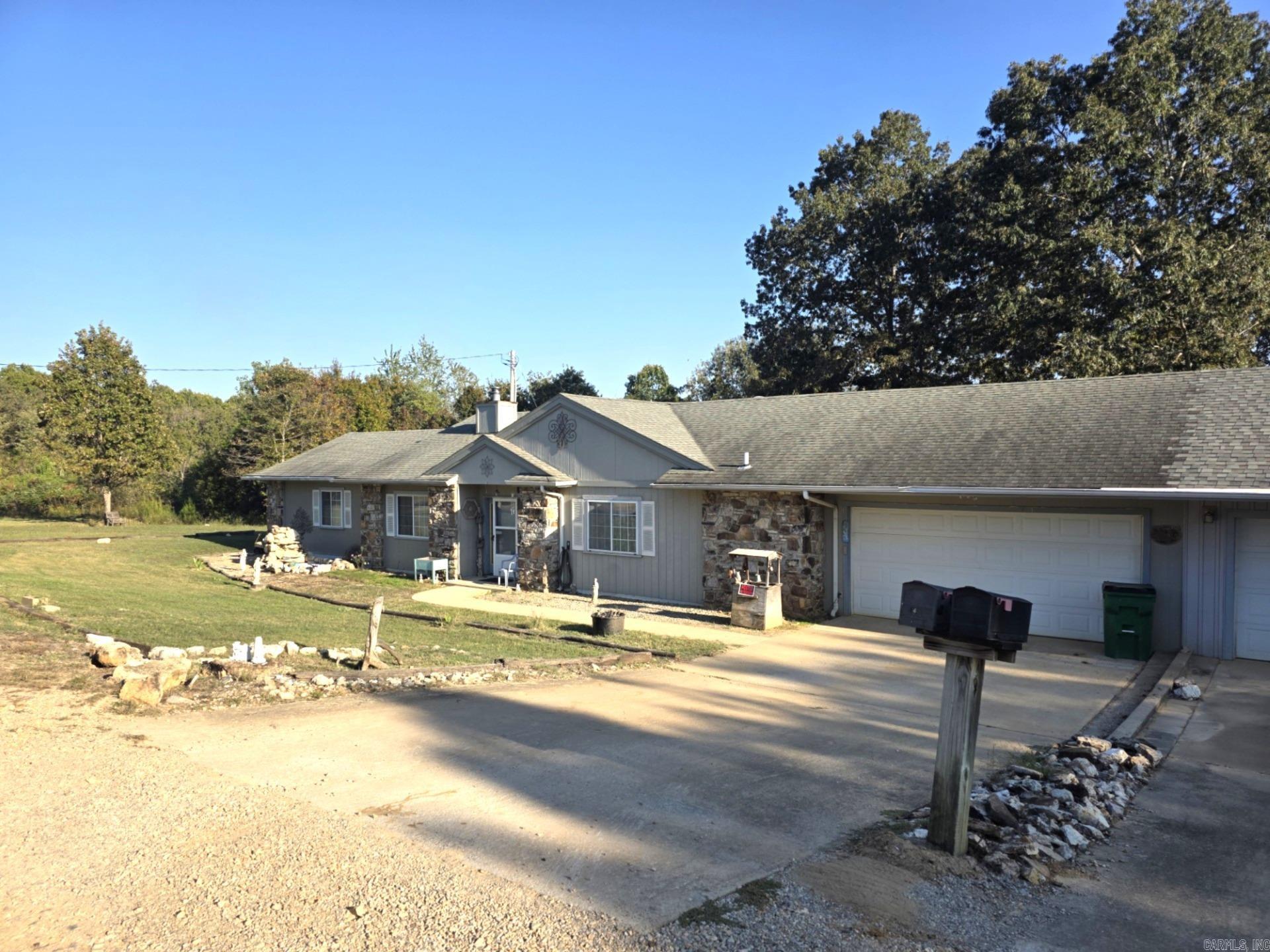 Photo 2 - Residential for sale – 16  Madonna   Hardy, AR