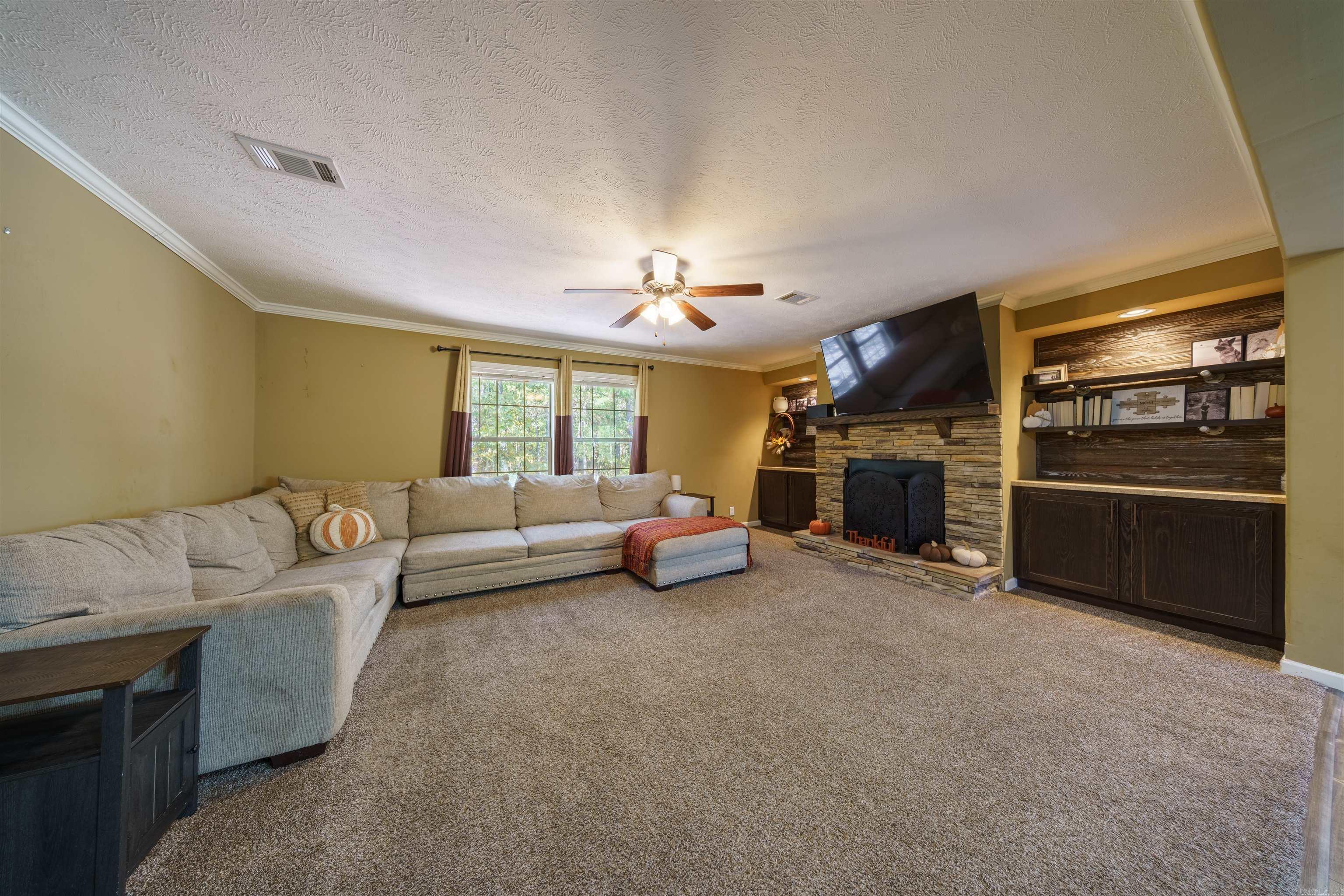 Photo 3 - Residential for sale – 229  Veterans   Evening Shade, AR