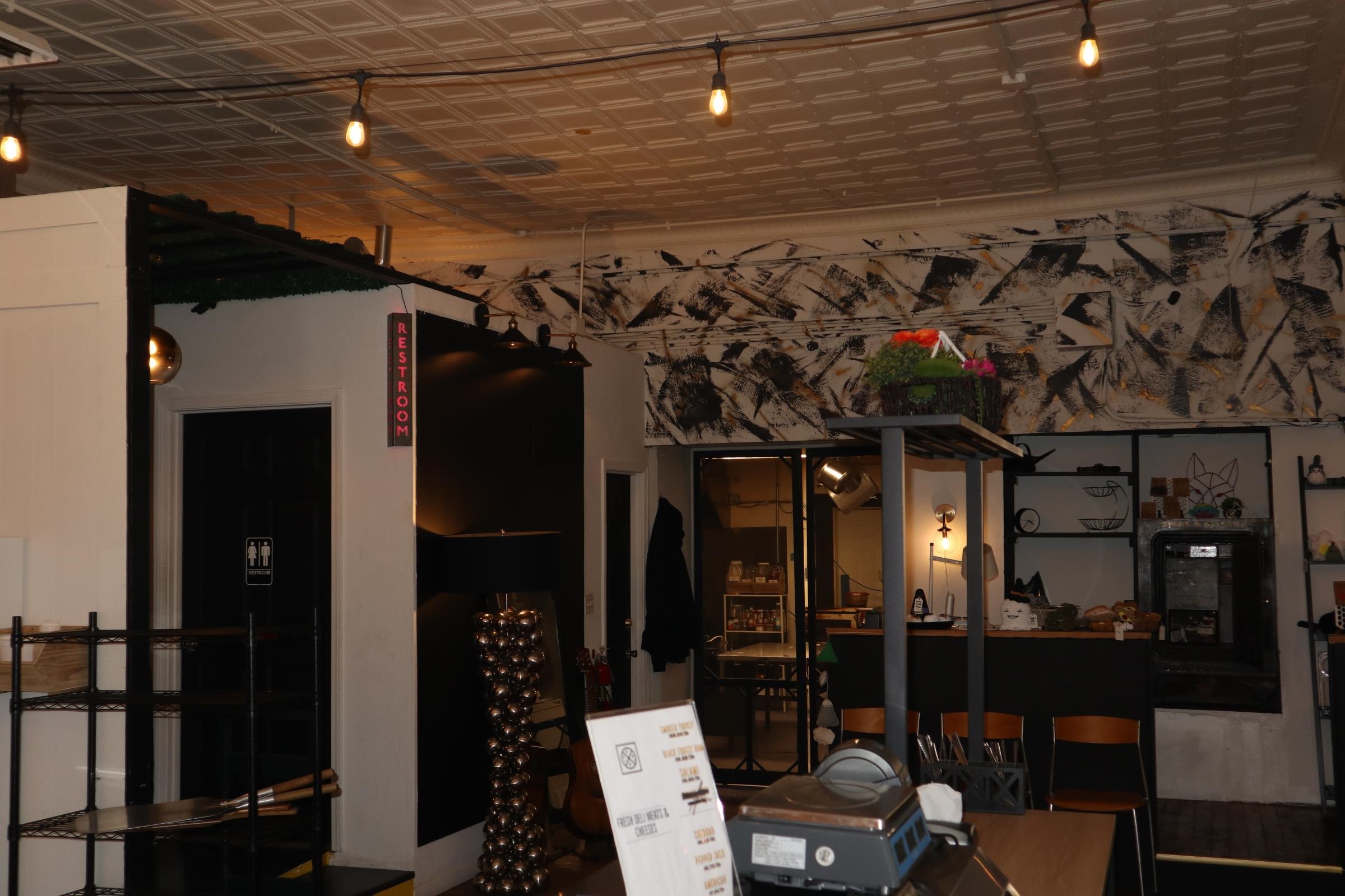 Photo 11 - Commercial / Industrial for sale – 123 W Church   Salem, AR