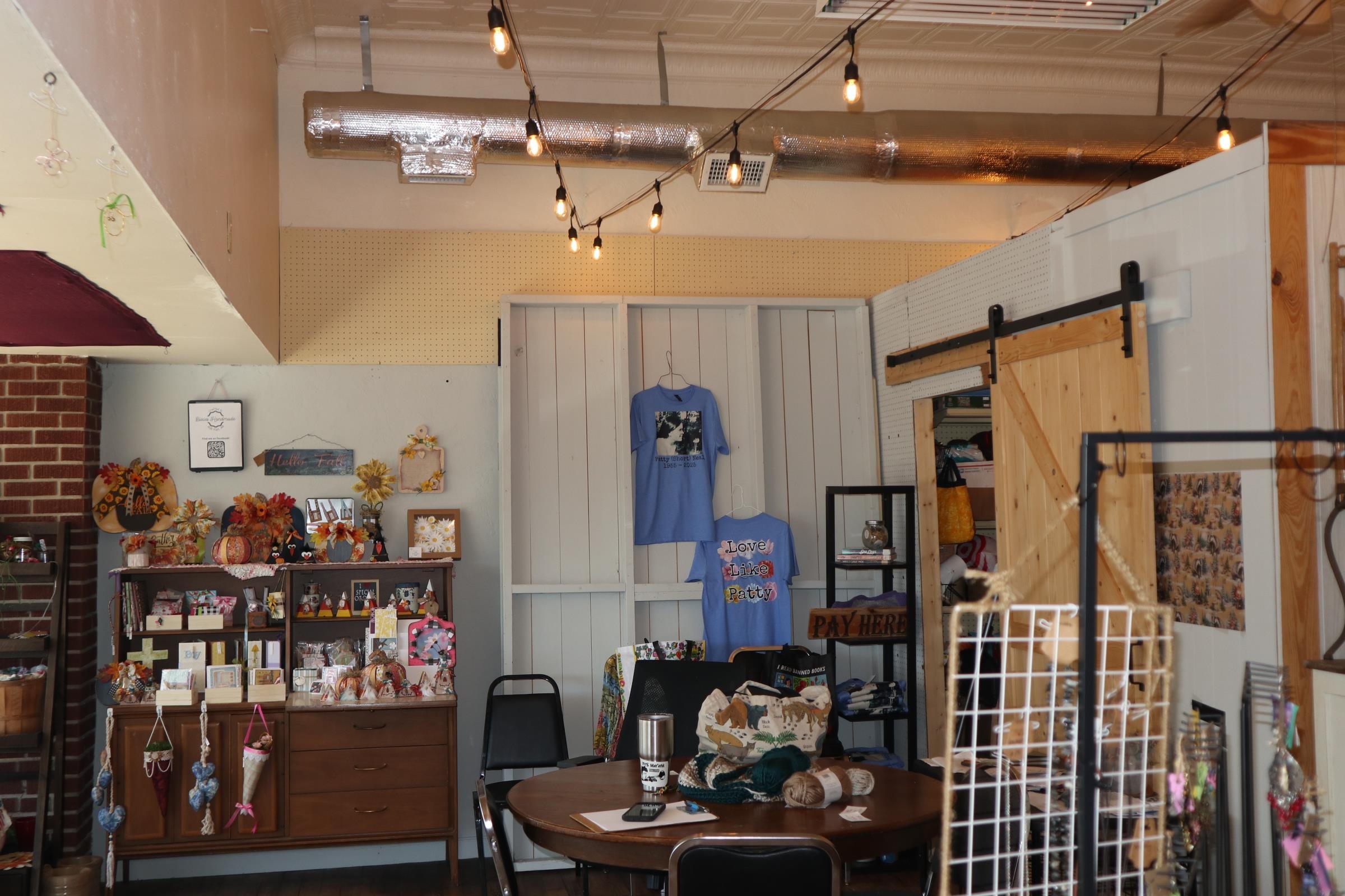 Photo 9 - Commercial / Industrial for sale – 123 W Church   Salem, AR