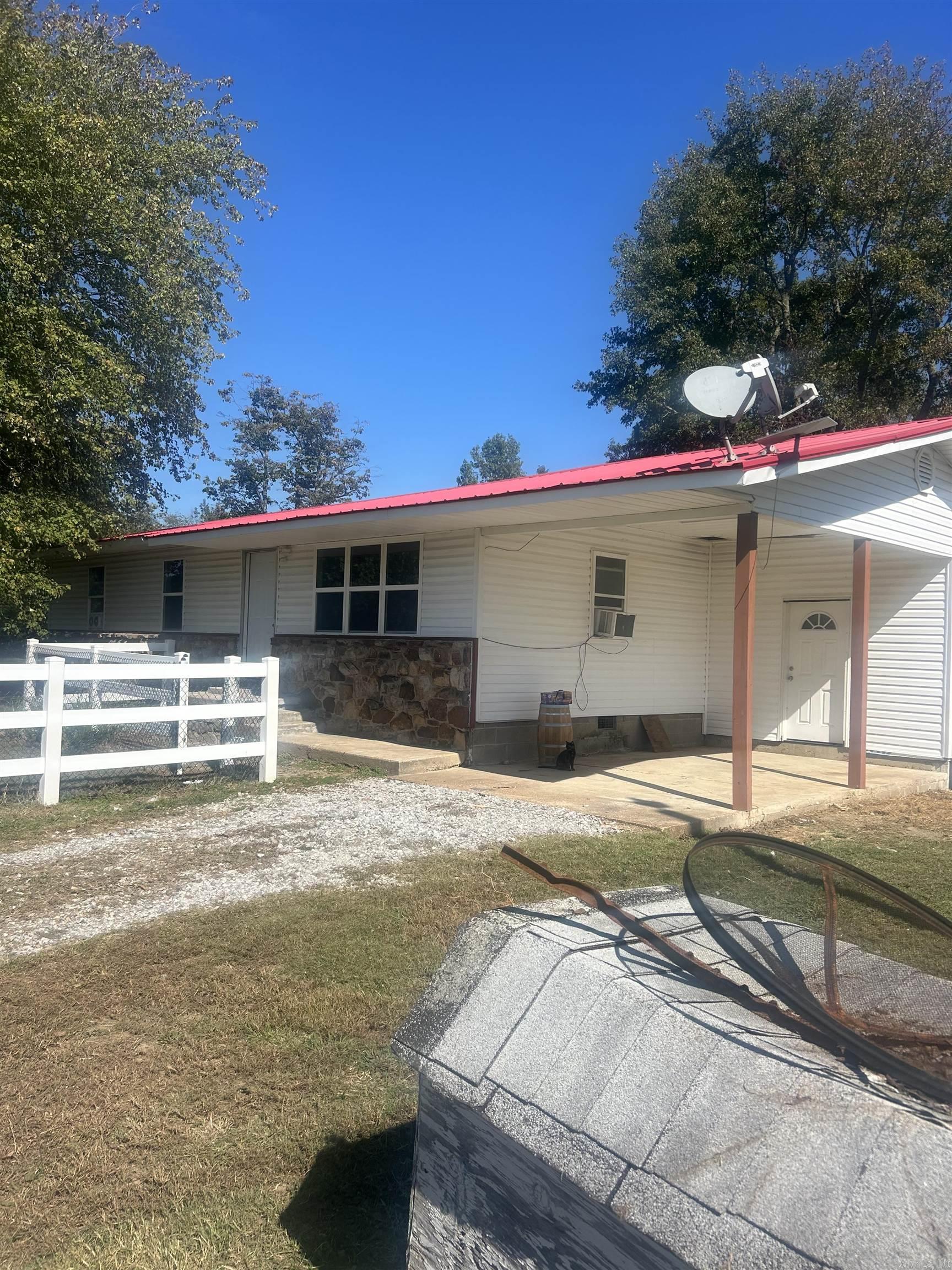 Photo 5 - Residential for sale – 550  Pine Grove Rd.   Concord, AR