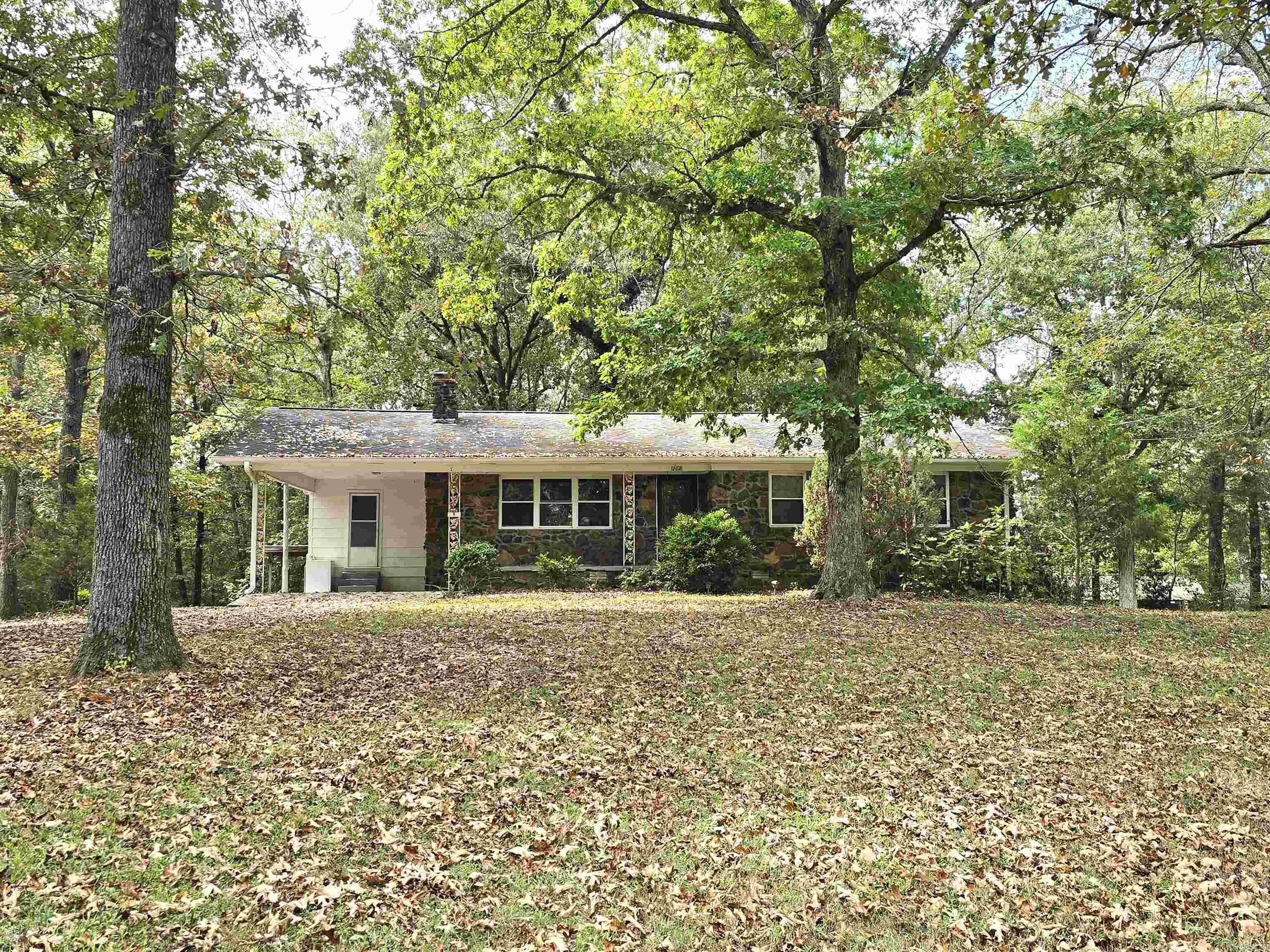 Photo 2 - Residential for sale – 208  Violet   Batesville, AR