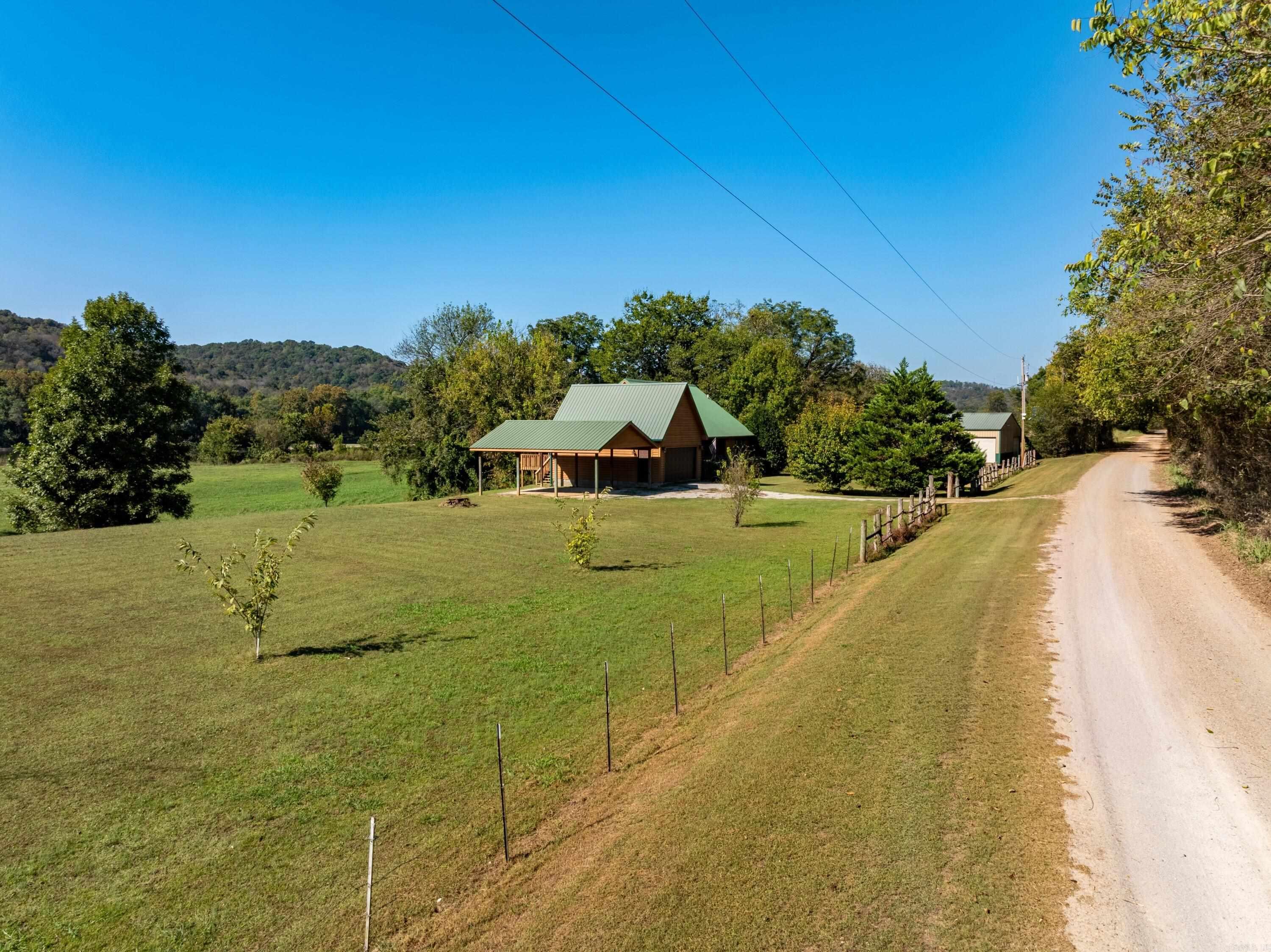 Photo 13 - Residential for sale – 3860  River Road   Guion, AR