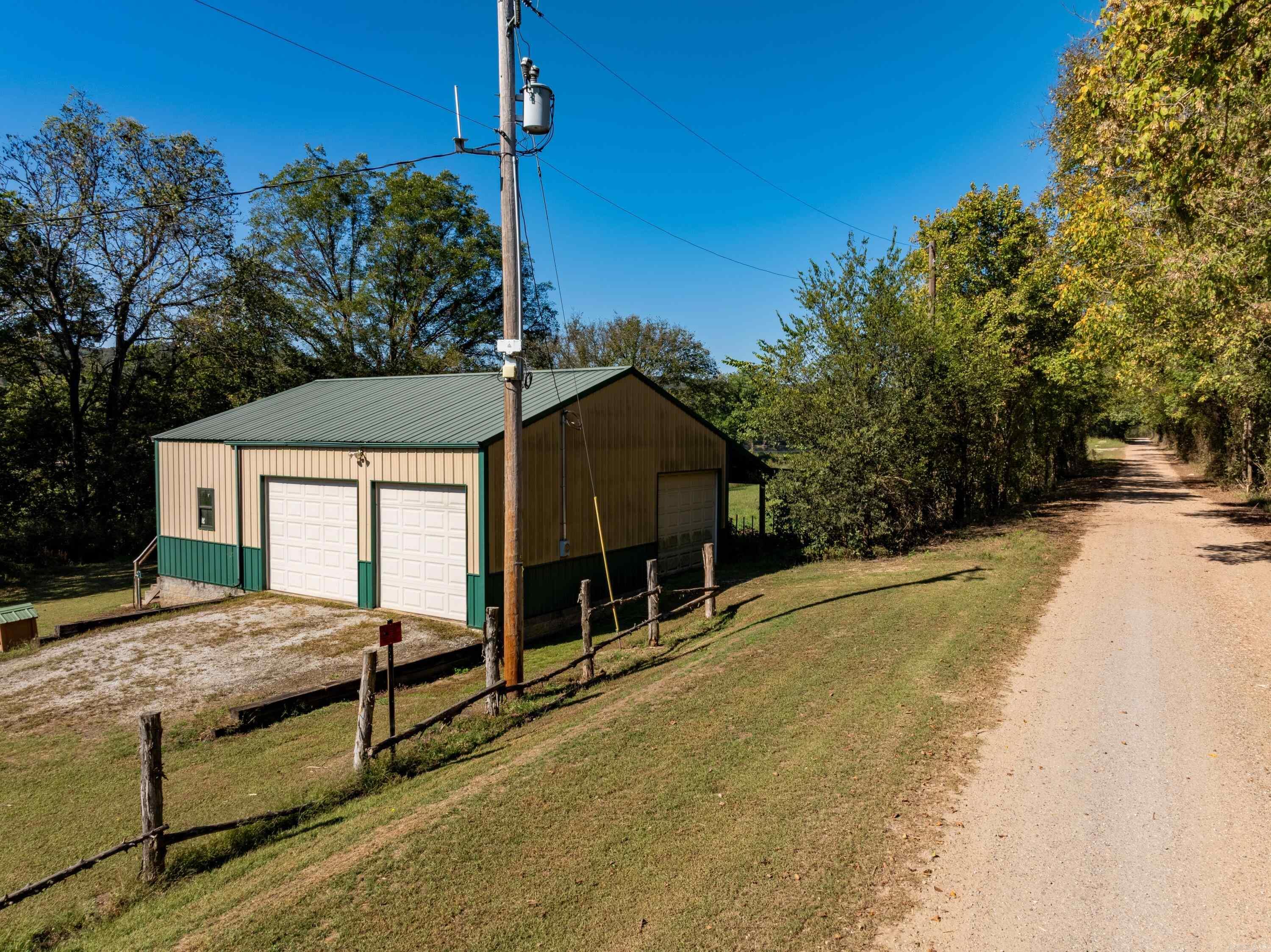 Photo 4 - Residential for sale – 3860  River Road   Guion, AR