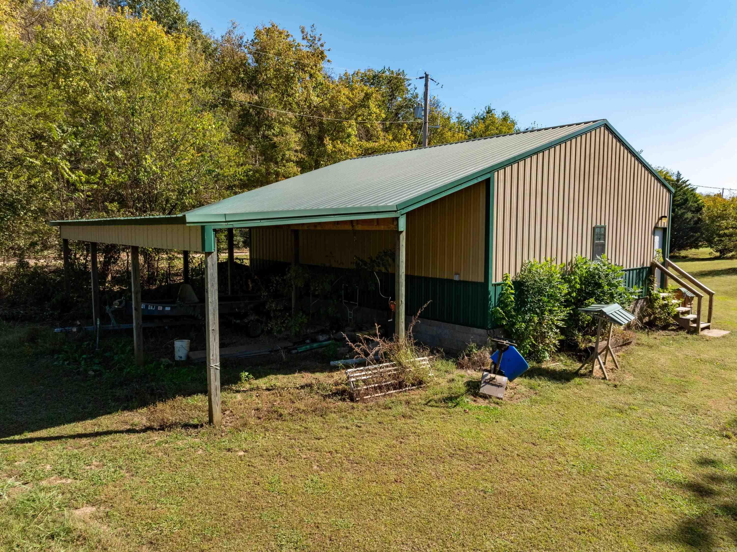 Photo 8 - Residential for sale – 3860  River Road   Guion, AR