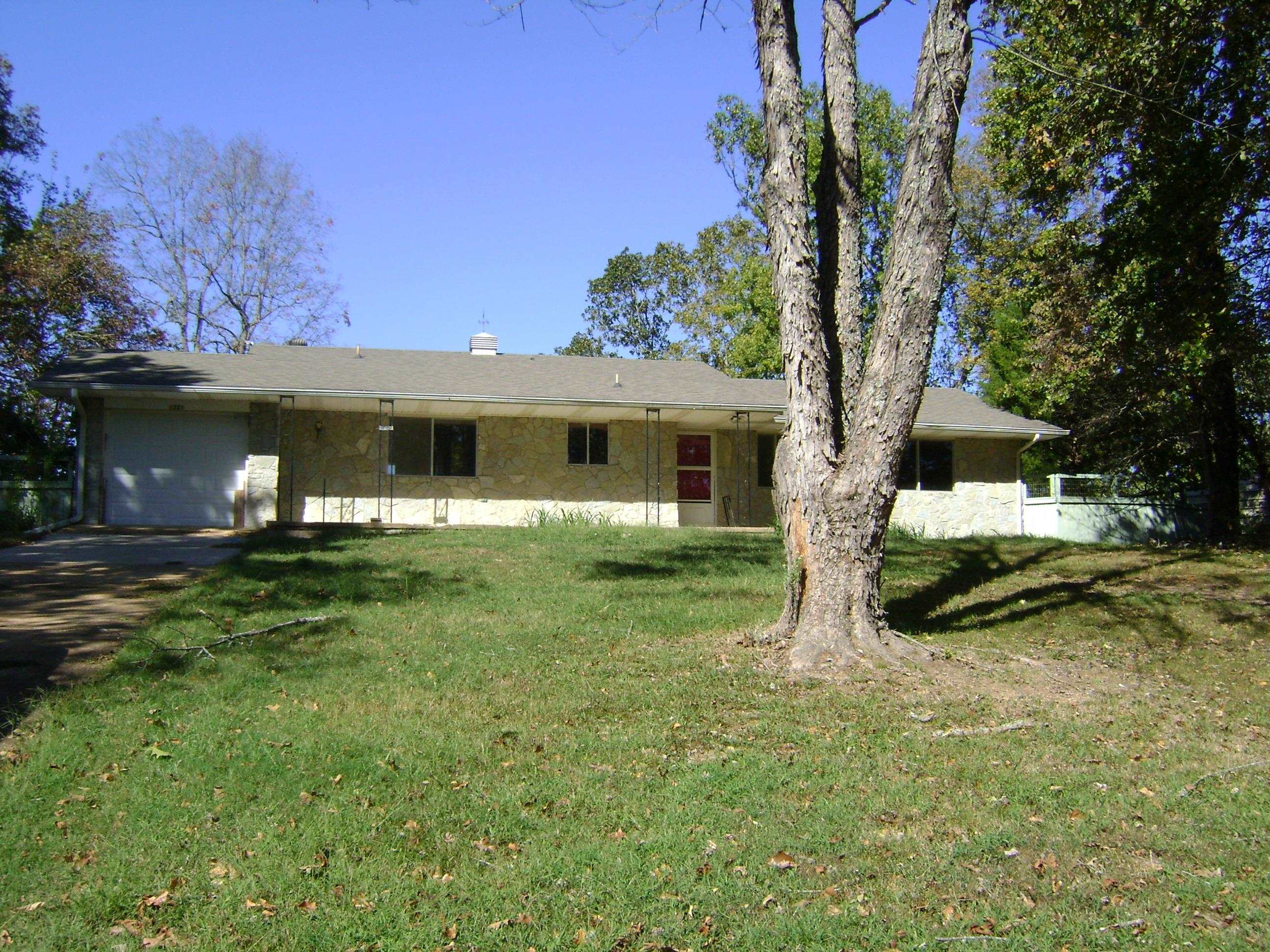 Photo 2 - Residential for sale – 1321 &1323  Riverview Drive   Horseshoe Bend, AR