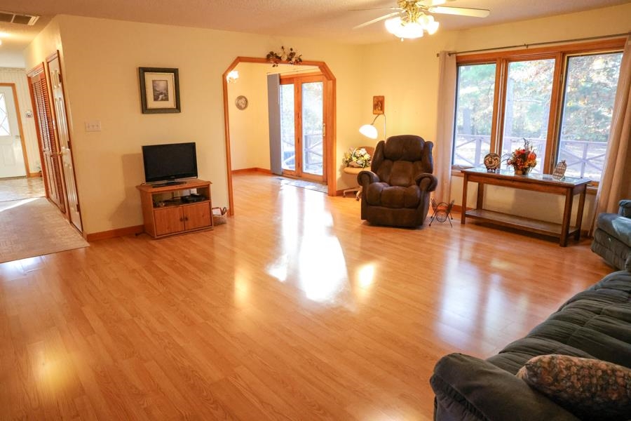 Photo 9 - Residential for sale – 498  Old Fort Rd   Melbourne, AR