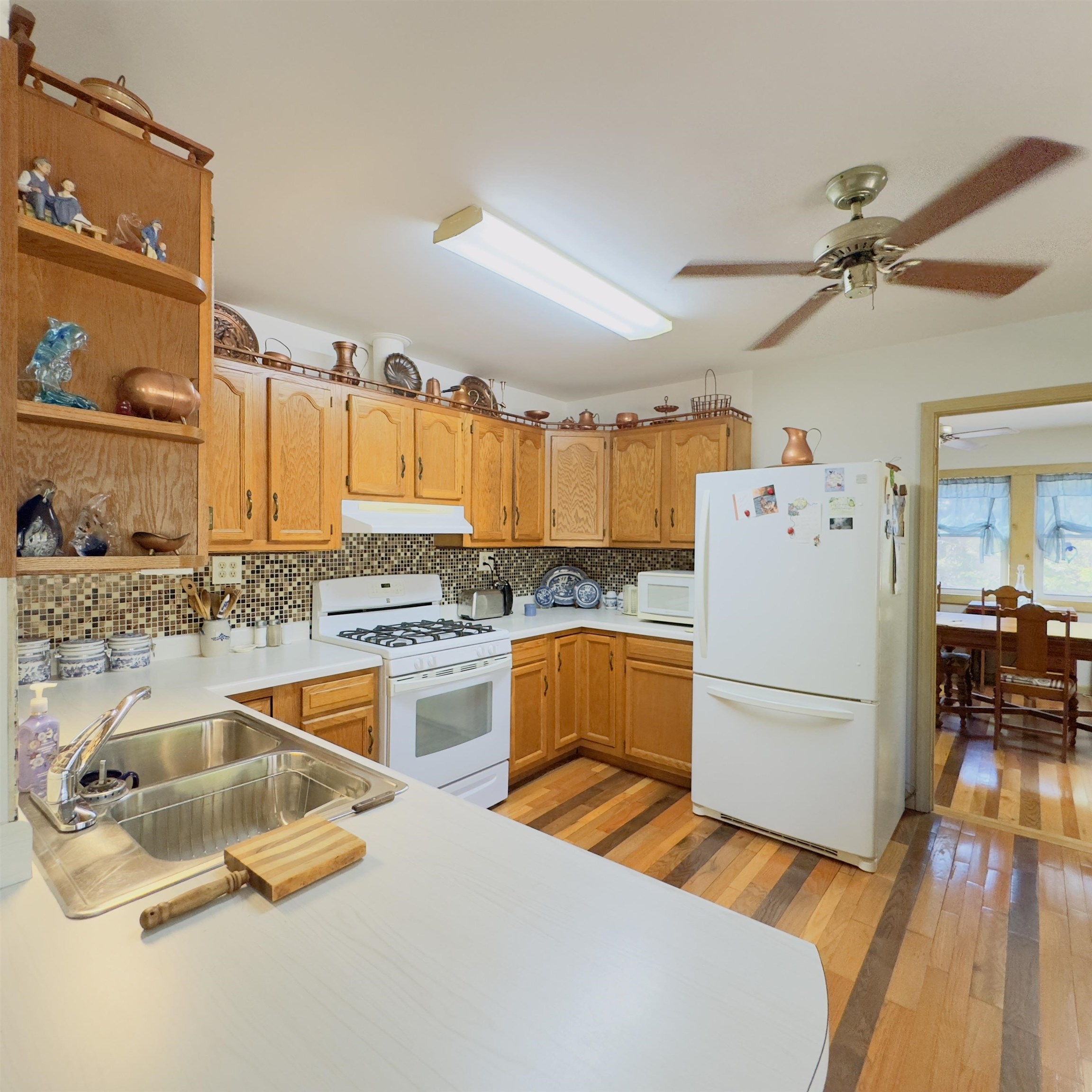 Photo 11 - Residential for sale – 672  Blevins Road   Violet Hill, AR