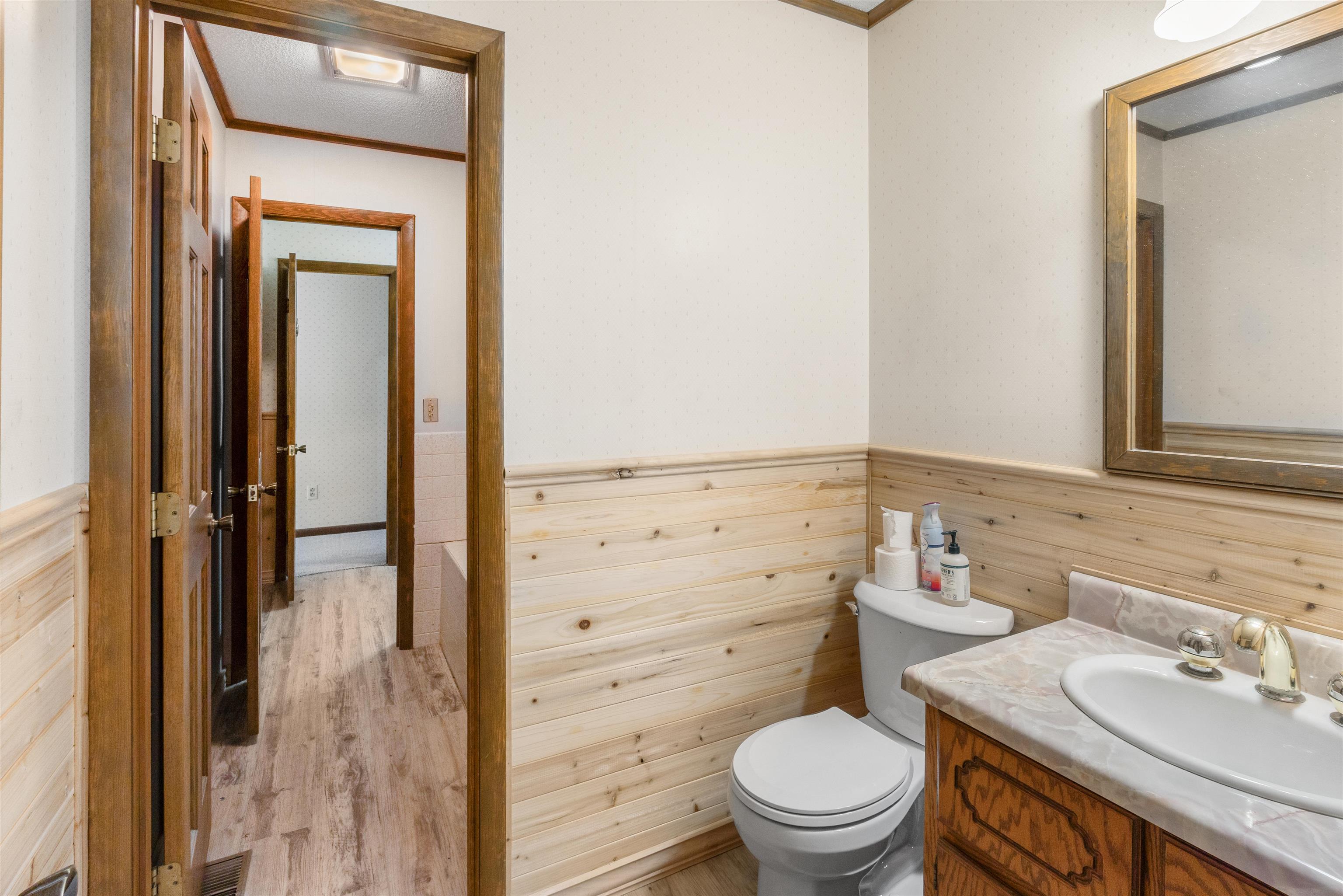 Photo 18 - Residential for sale – 1018  Old Fort Road   Melbourne, AR