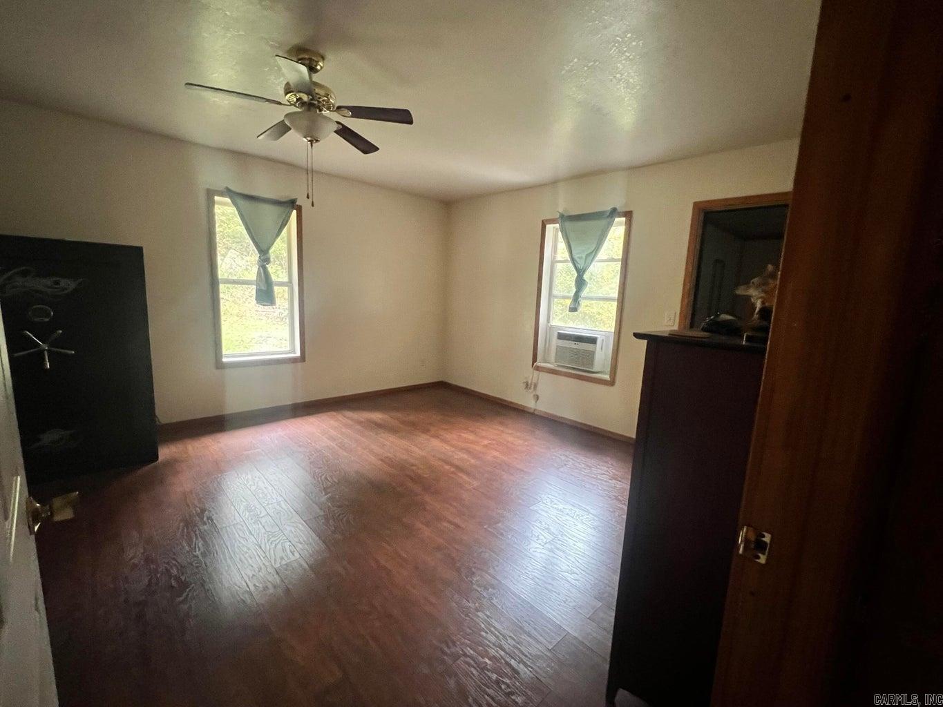 Photo 13 - Residential for sale – 1215  Arrowhead   Cave City, AR