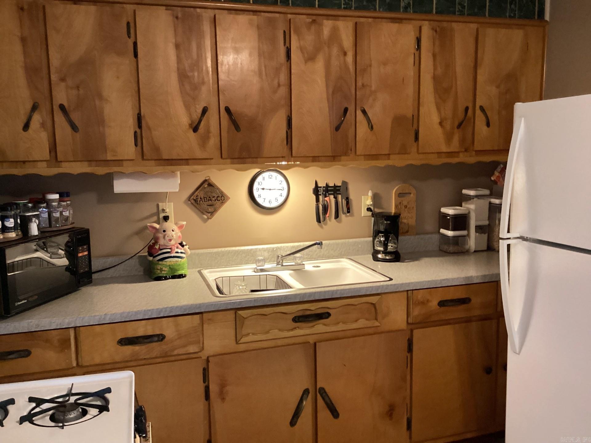 Photo 5 - Residential for sale – 212  Hiawatha   Cherokee Village, AR