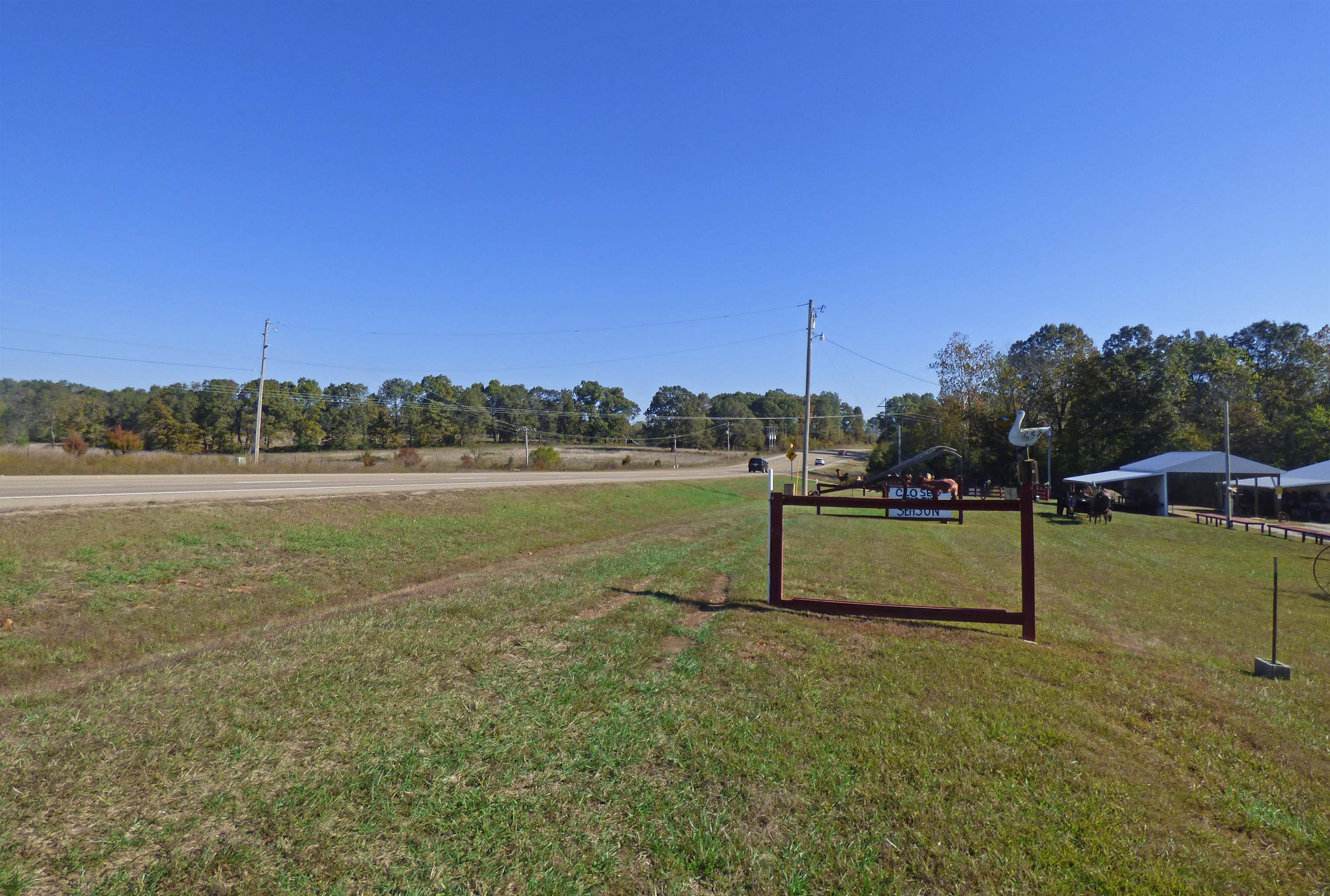 Photo 4 - Commercial / Industrial for sale – 648  Hwy 62-412   Ash Flat, AR