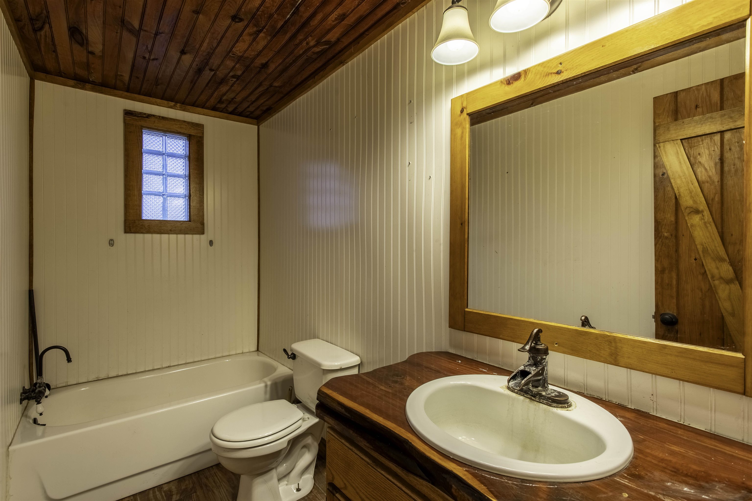 Photo 16 - Residential for sale – 29  Fawn Ridge   Williford, AR