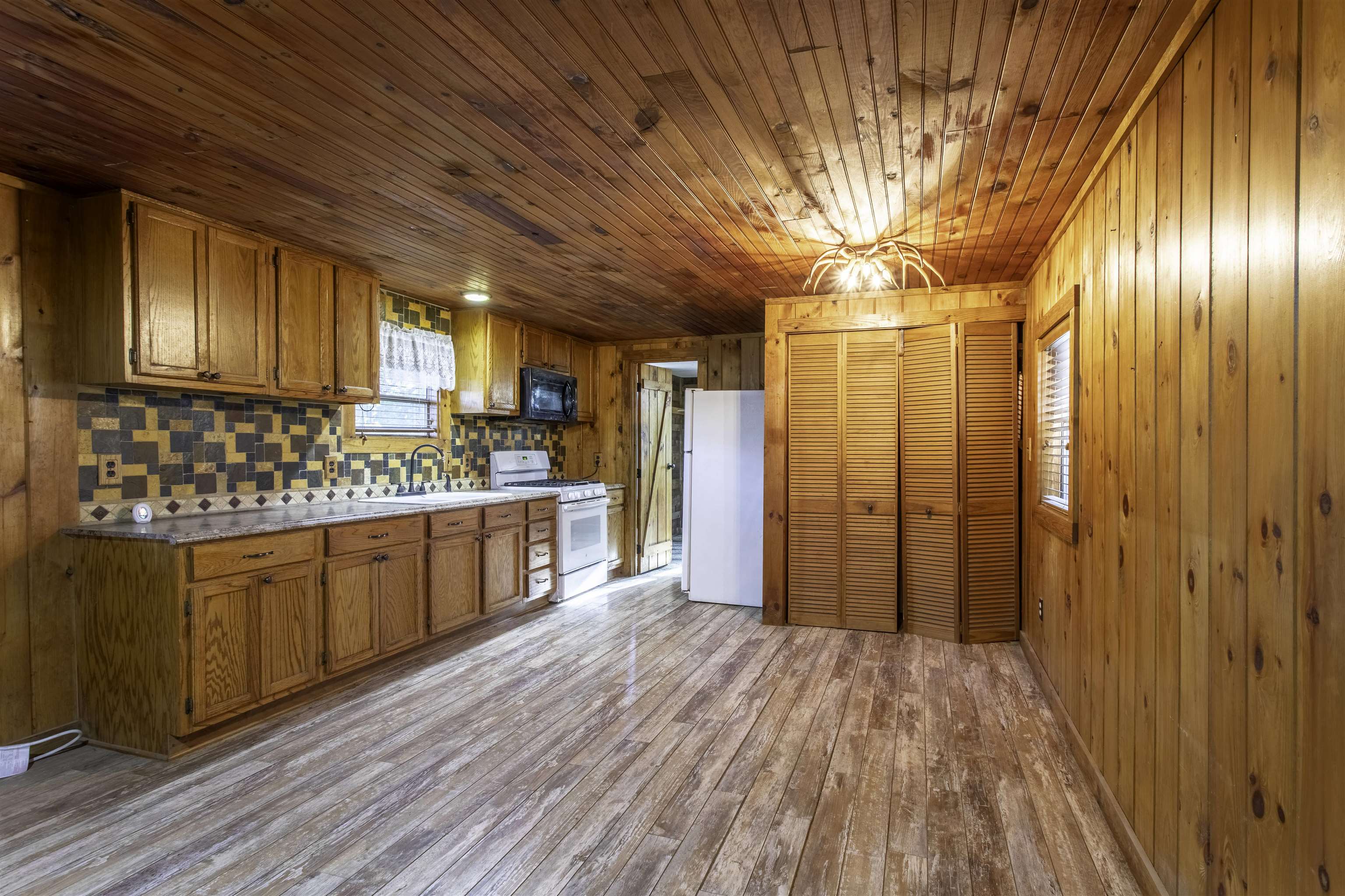 Photo 10 - Residential for sale – 29  Fawn Ridge   Williford, AR