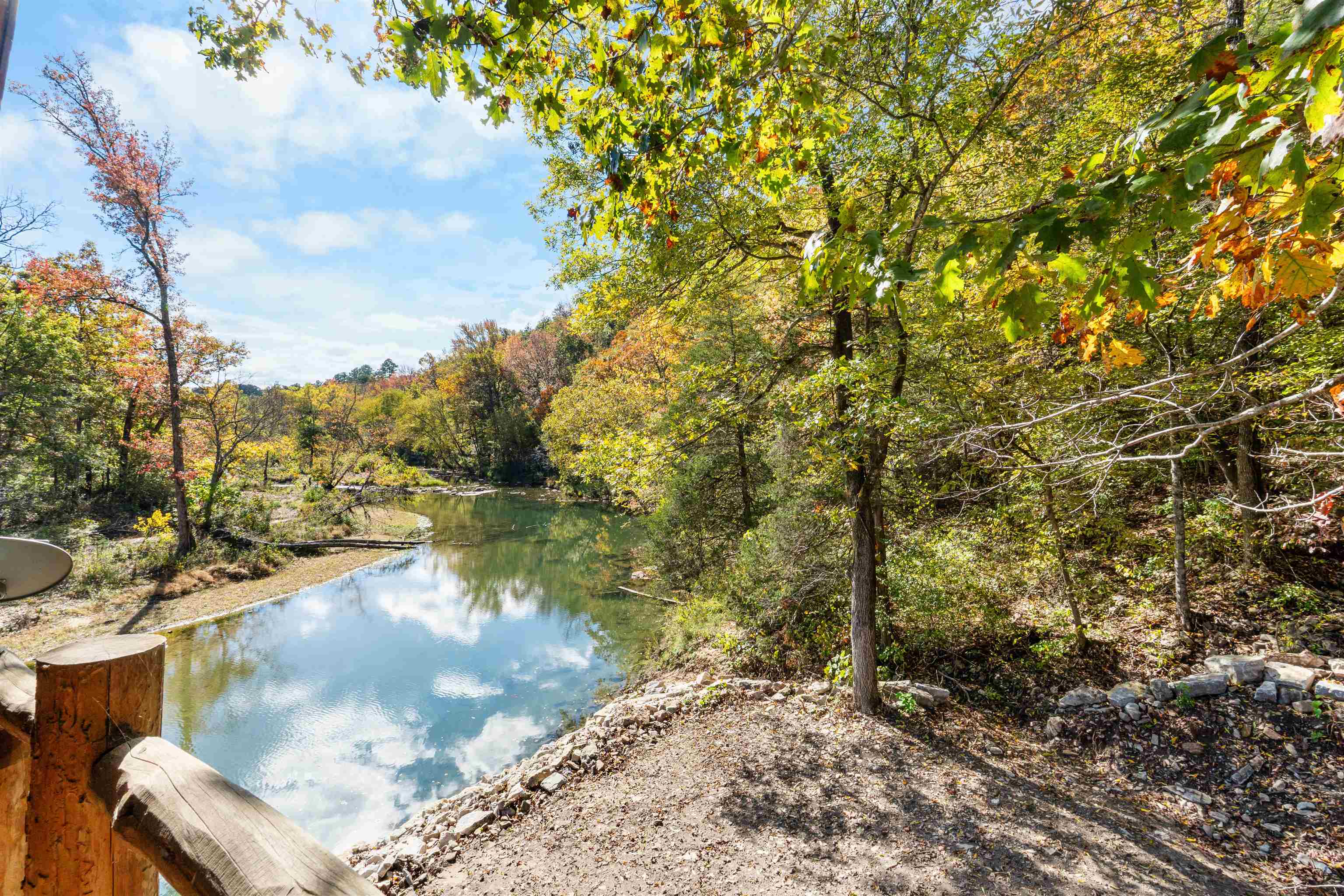 Photo 15 - Residential for sale – 528  Blue Hole Lane   Calico Rock, AR