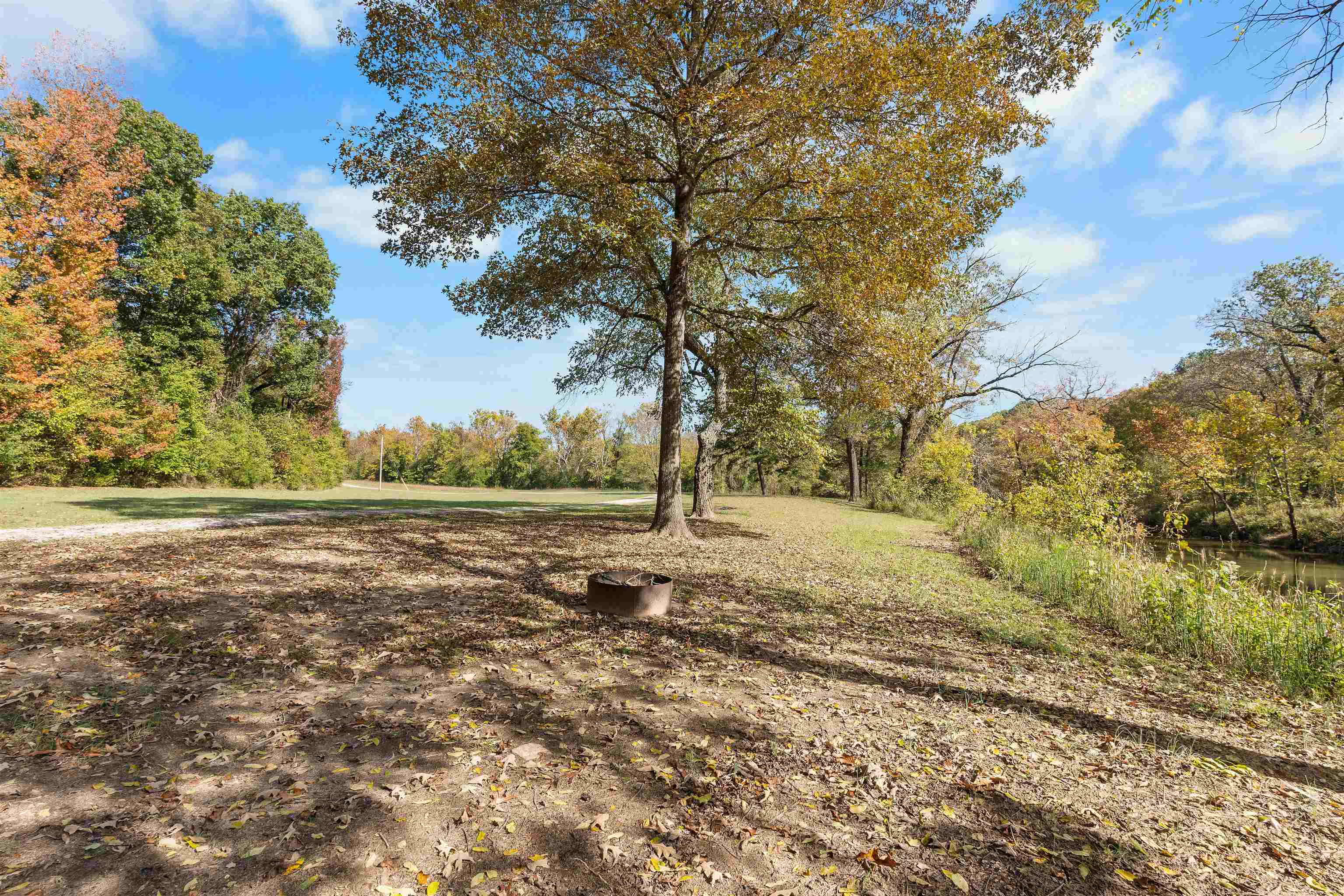 Photo 23 - Residential for sale – 528  Blue Hole Lane   Calico Rock, AR