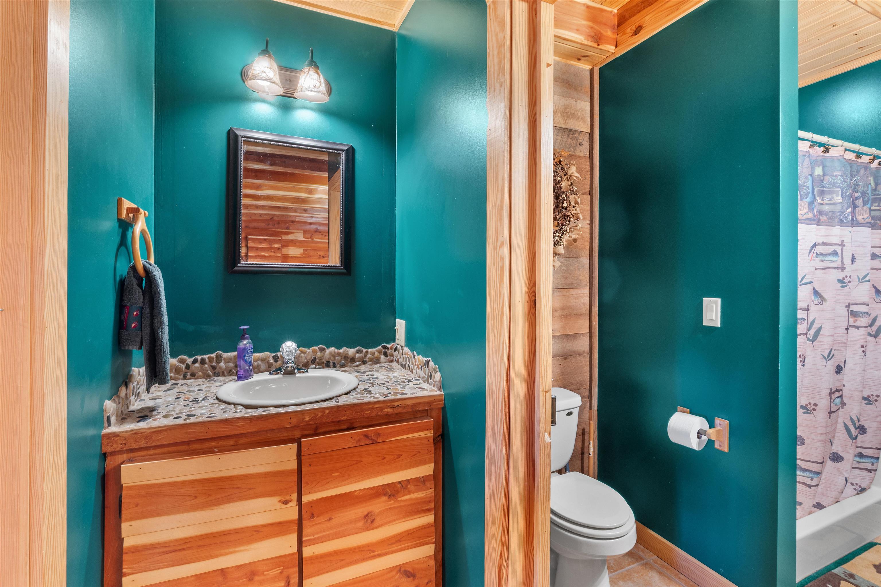 Photo 9 - Residential for sale – 528  Blue Hole Lane   Calico Rock, AR