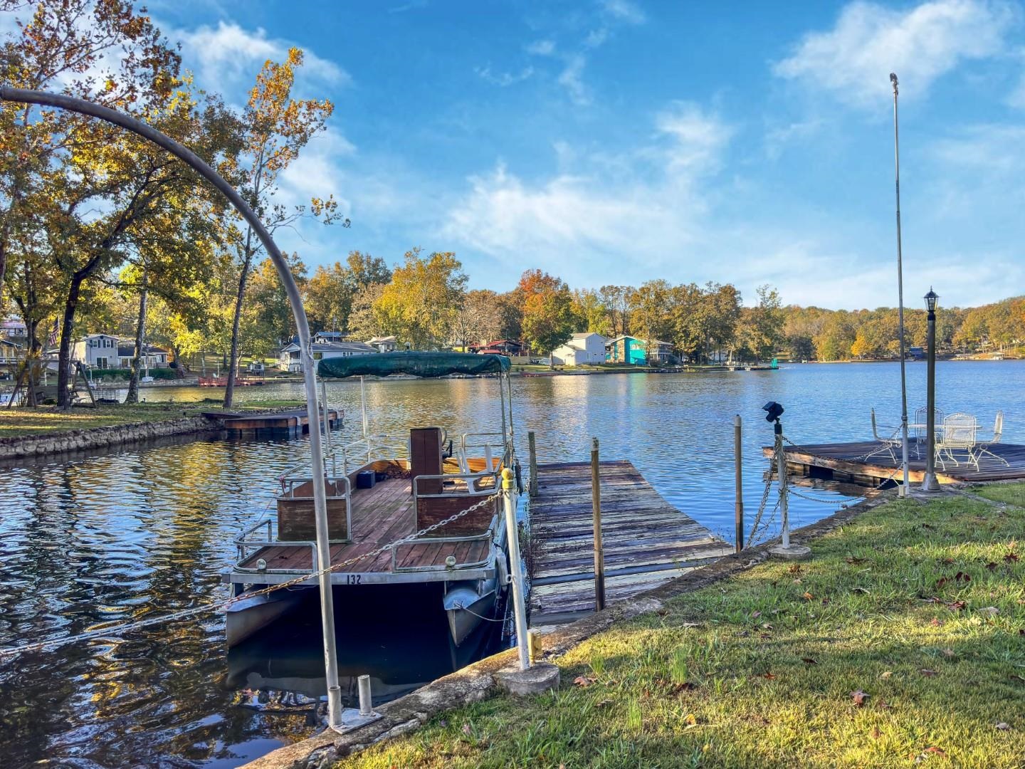 Photo 15 - Residential for sale – 132 E Lakeshore   Cherokee Village, AR