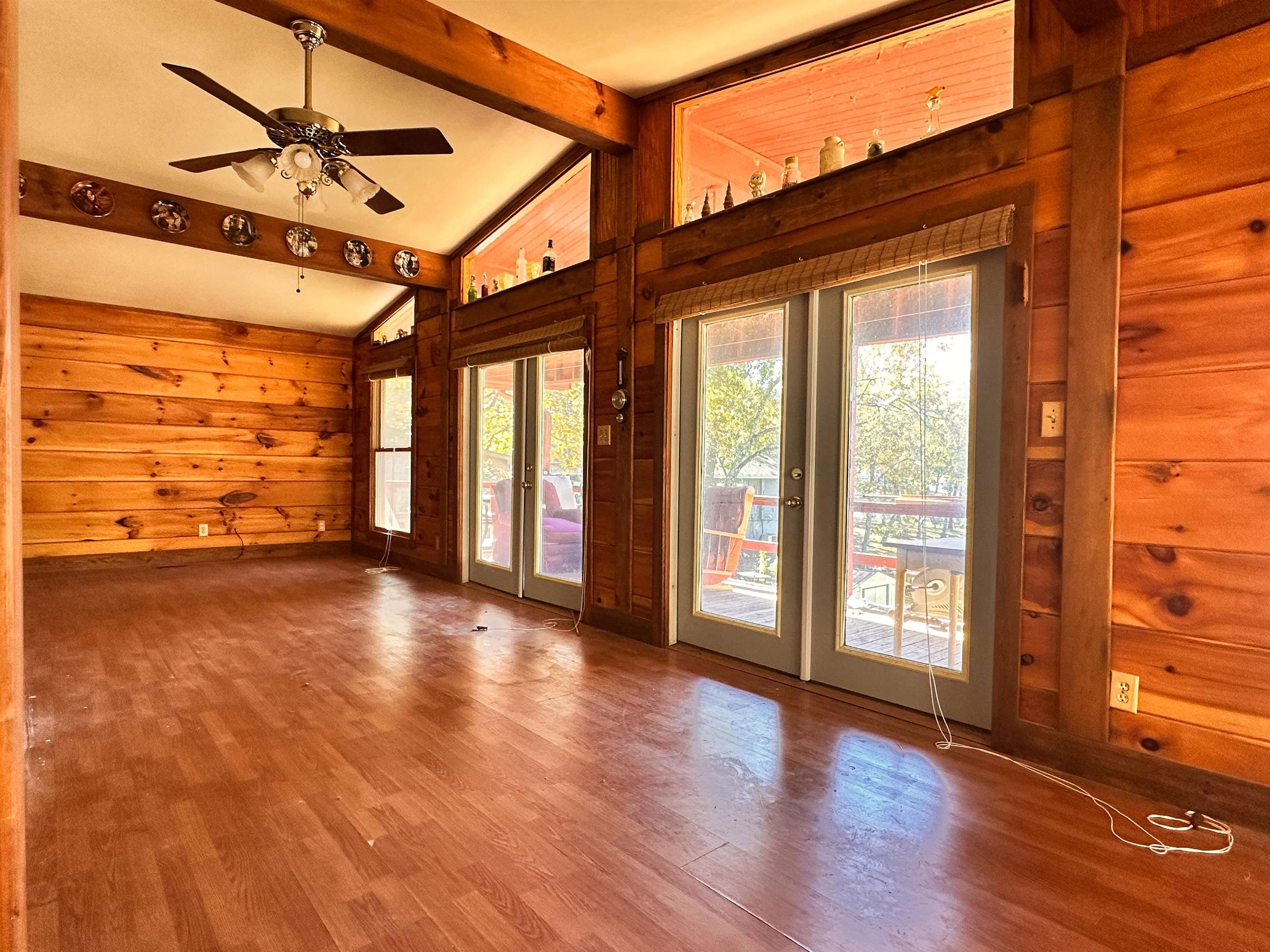 Photo 5 - Residential for sale – 132 E Lakeshore   Cherokee Village, AR